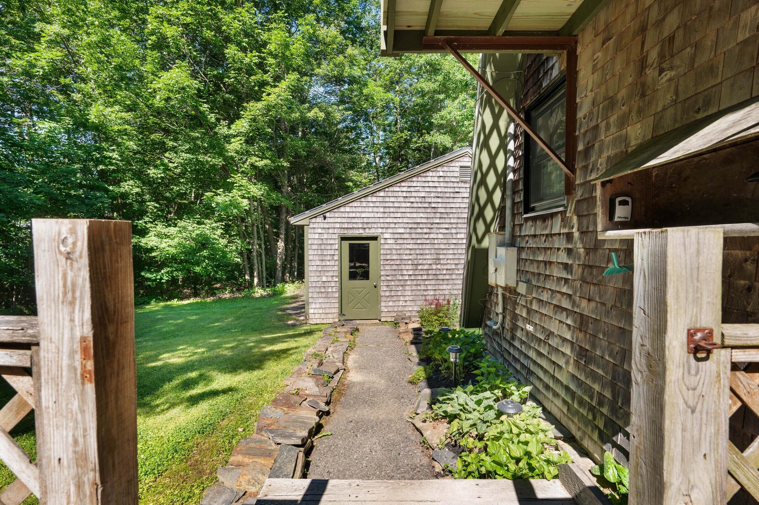22 Hallett Street, Chelsea, ME 04330 36-22-Hallet-St-36