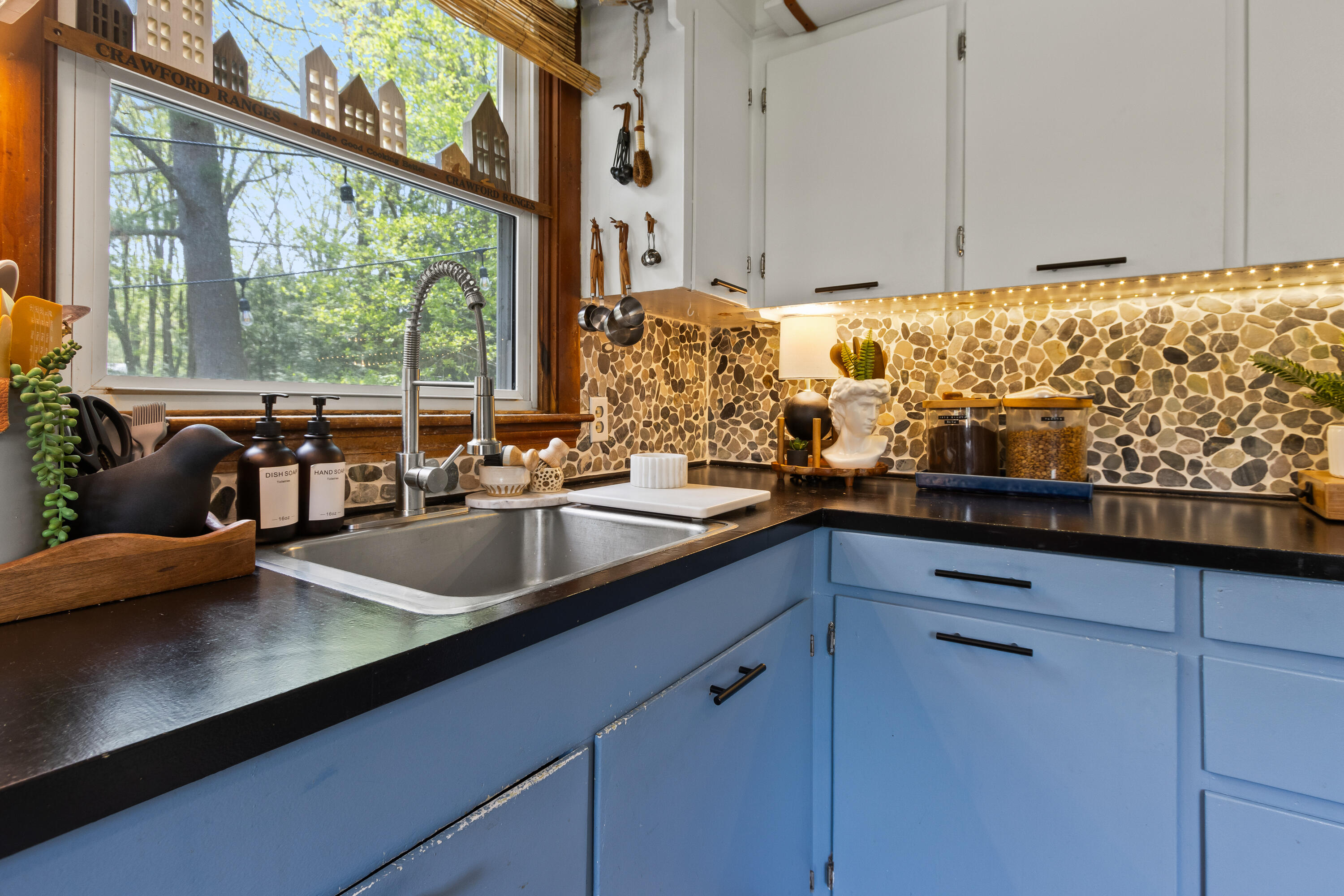 Kitchen Stone BackSplash