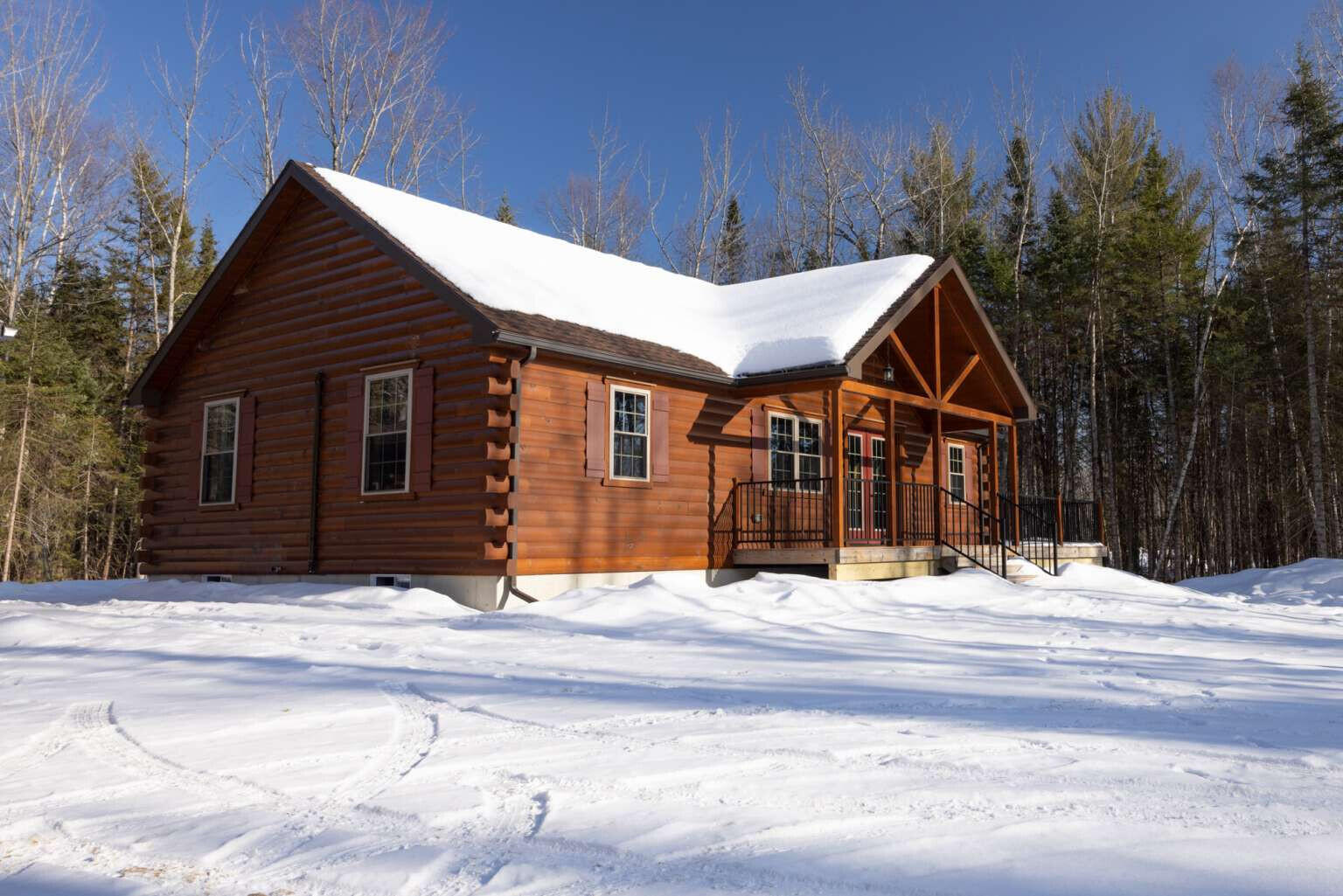 28 Sunrise Drive, Newport, ME, 01111