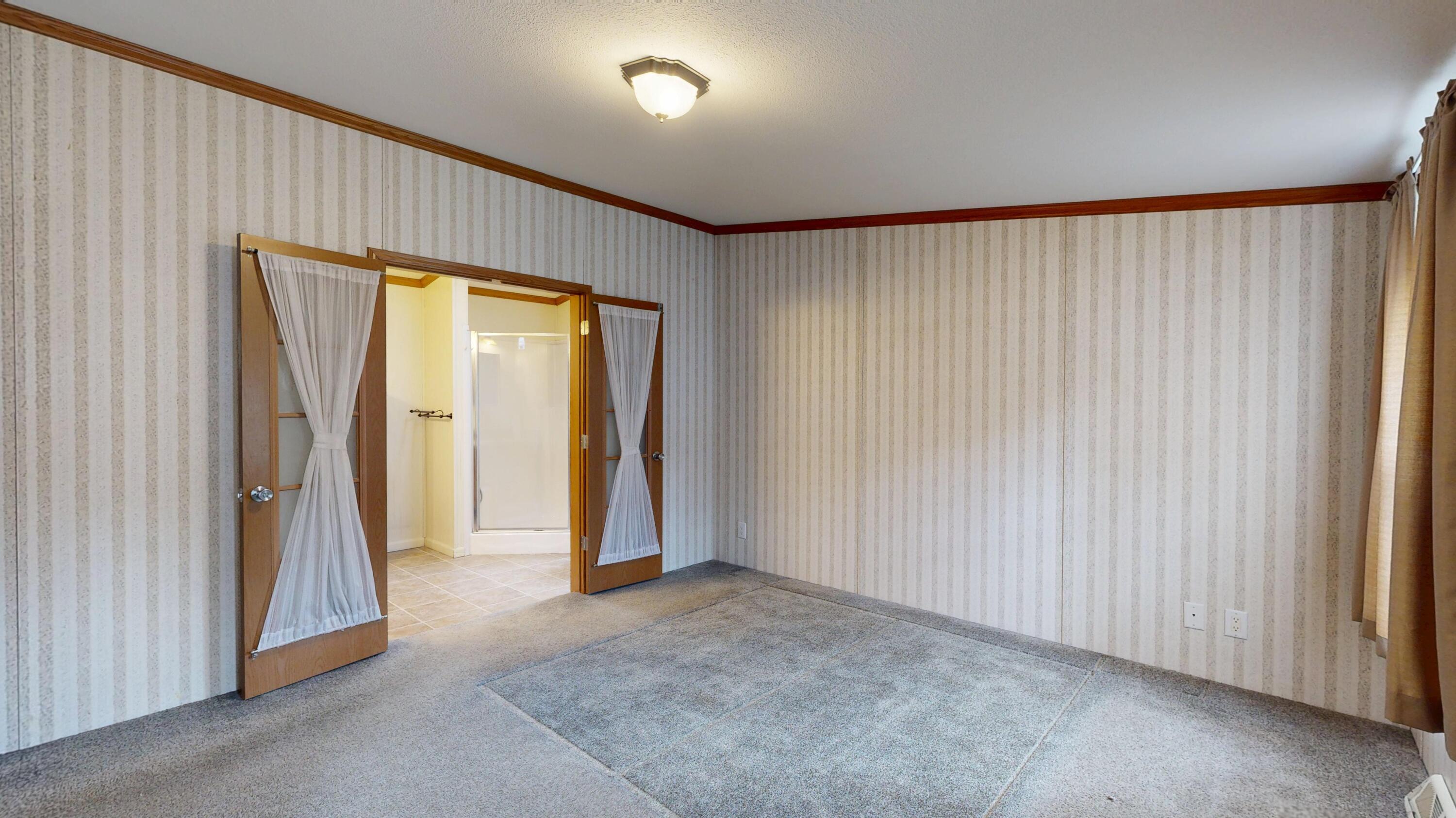 13 Evergreen Road, Lewiston, ME, 04240