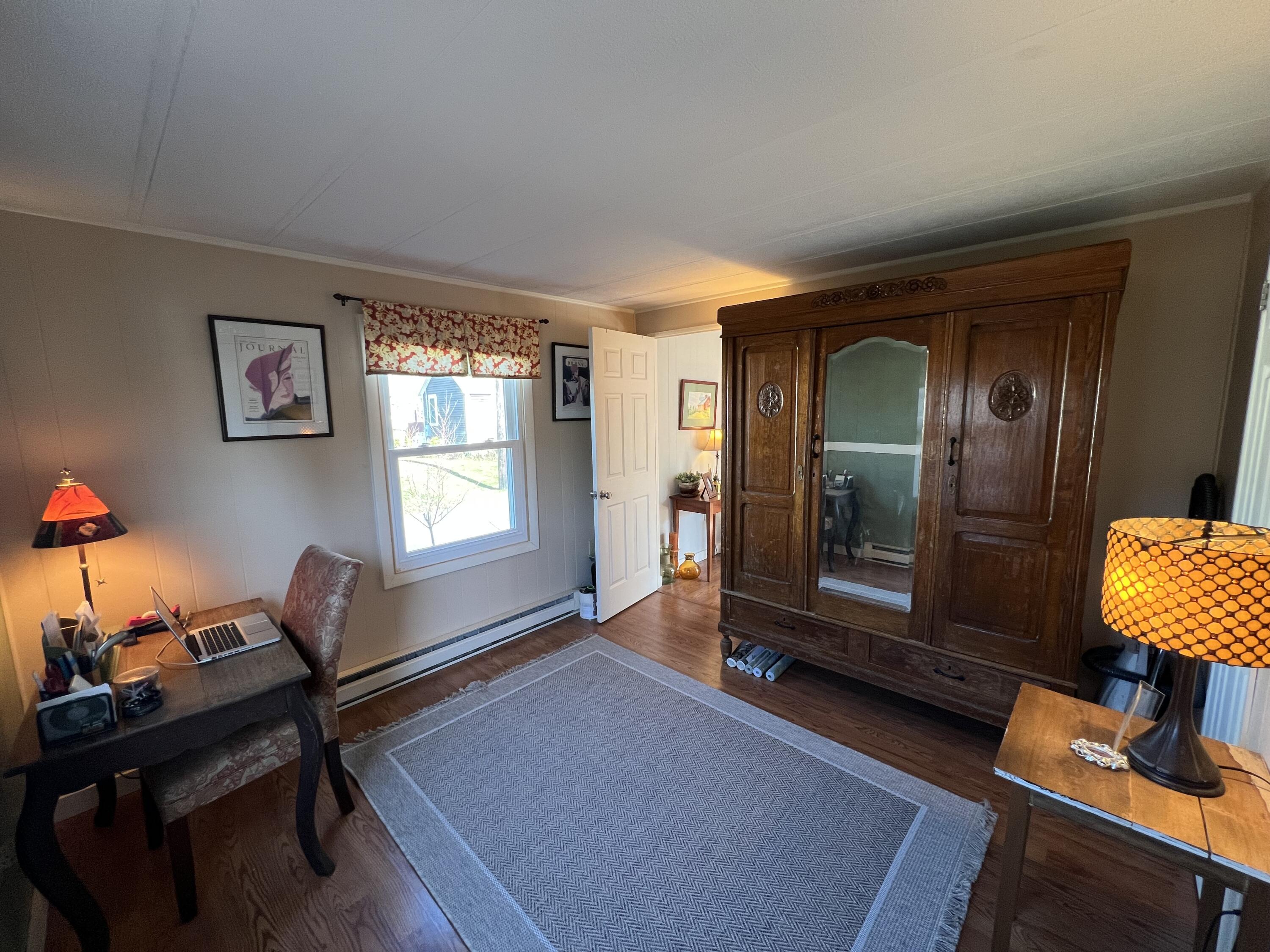 15 Marks Lane, Rockland, ME, 04841