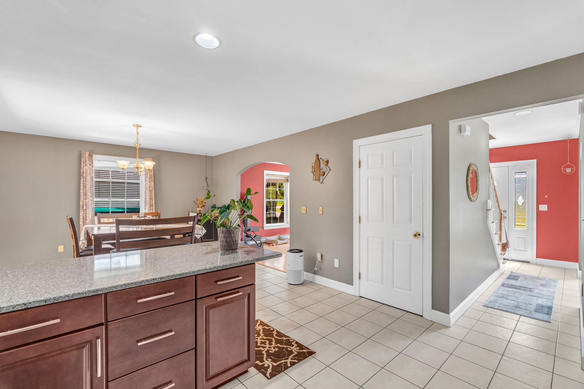 5 Chenault Street, Lewiston, ME 04240 15-web-or-mls-5-chenault-st