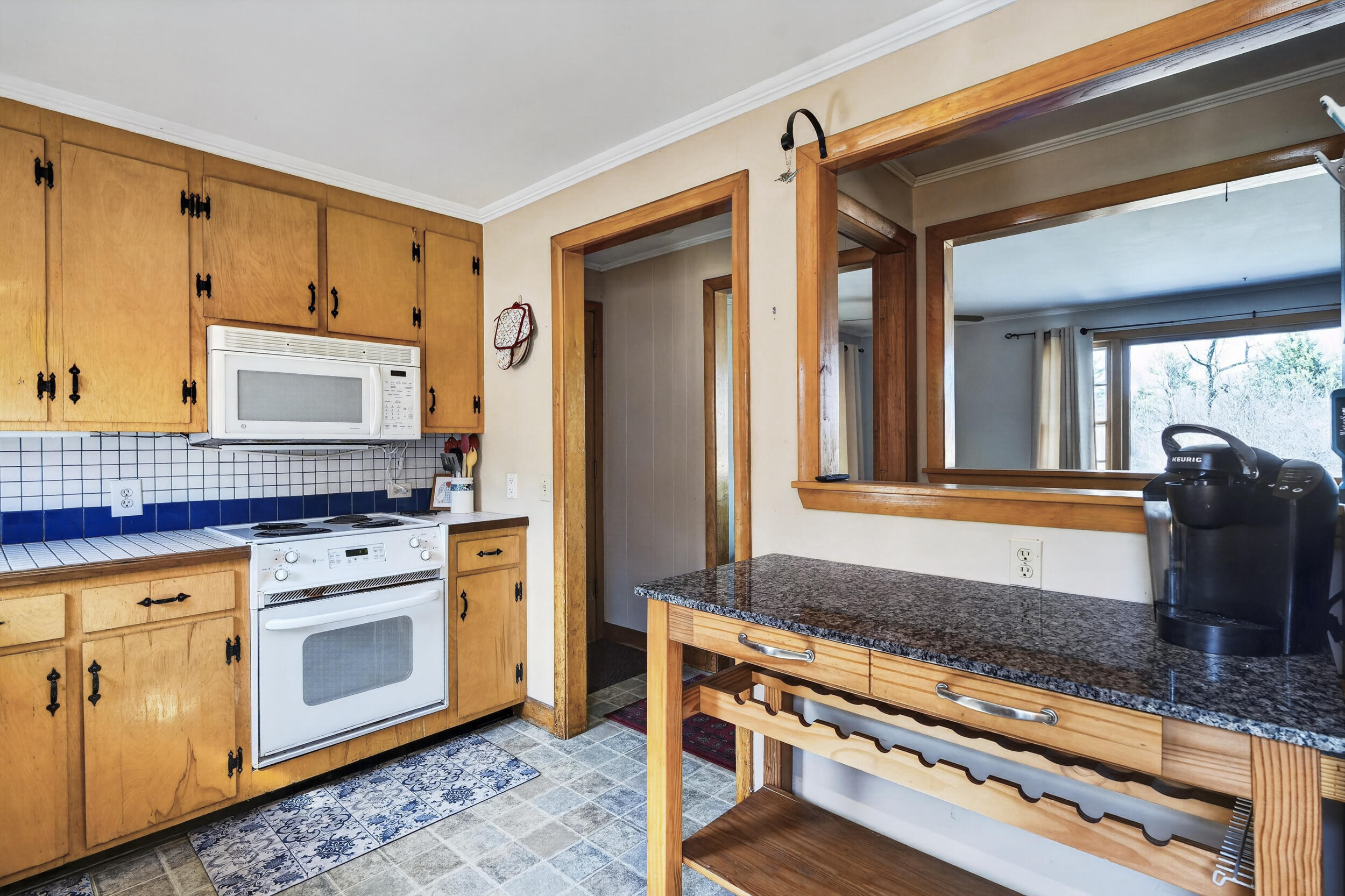 42 Vernon Street, Bethel, ME, 04217