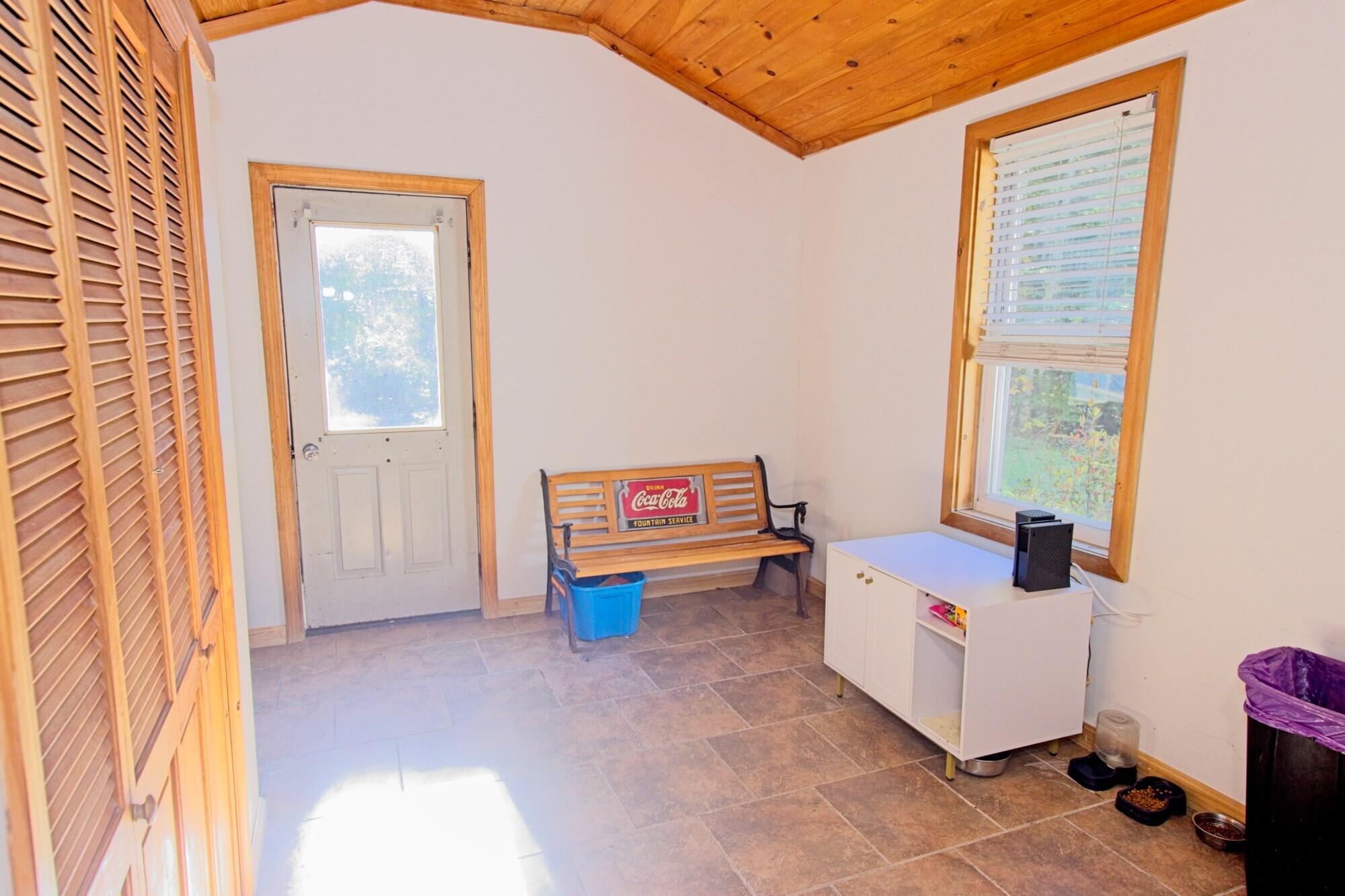 234 Whittemore Road, Oxford, ME 04270 IMG_8613