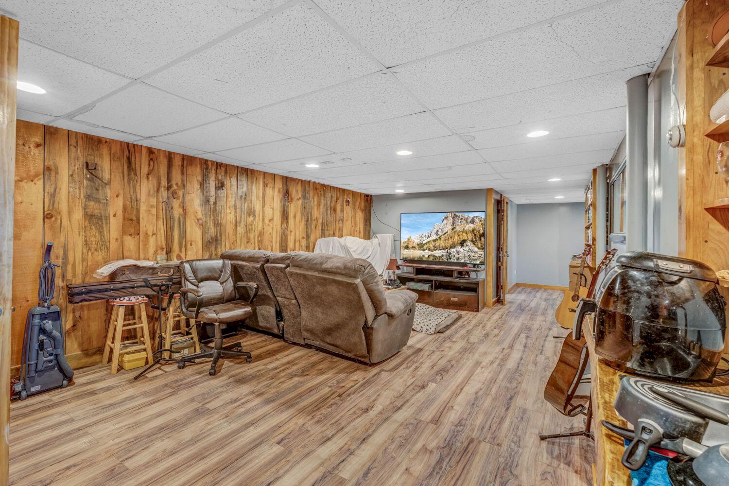 28 Davis Road, Vienna, ME, 04360