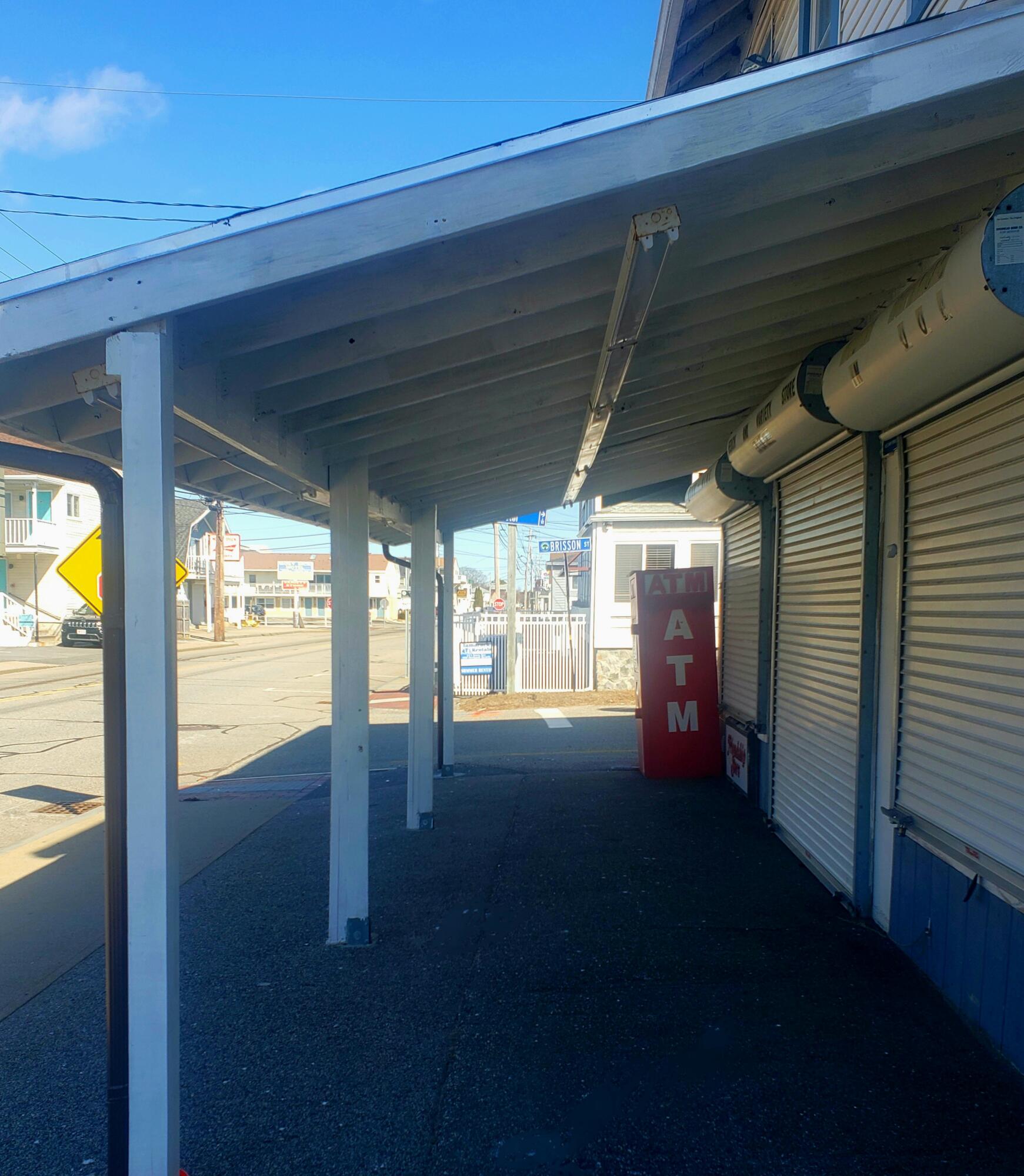 57 E Grand Avenue, Old Orchard Beach, ME, 04064