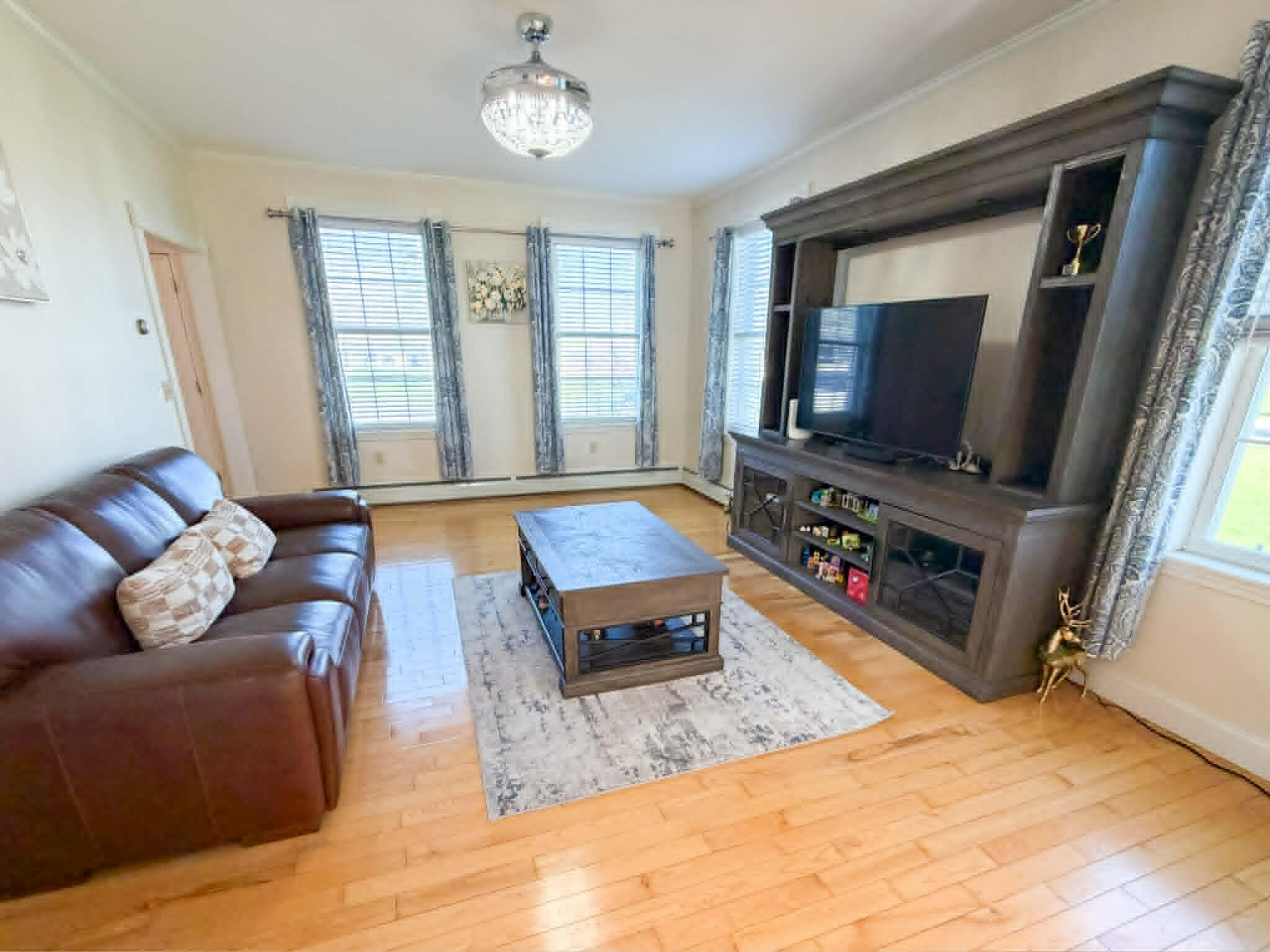 21 Longmeadow Drive, Veazie, ME, 04401