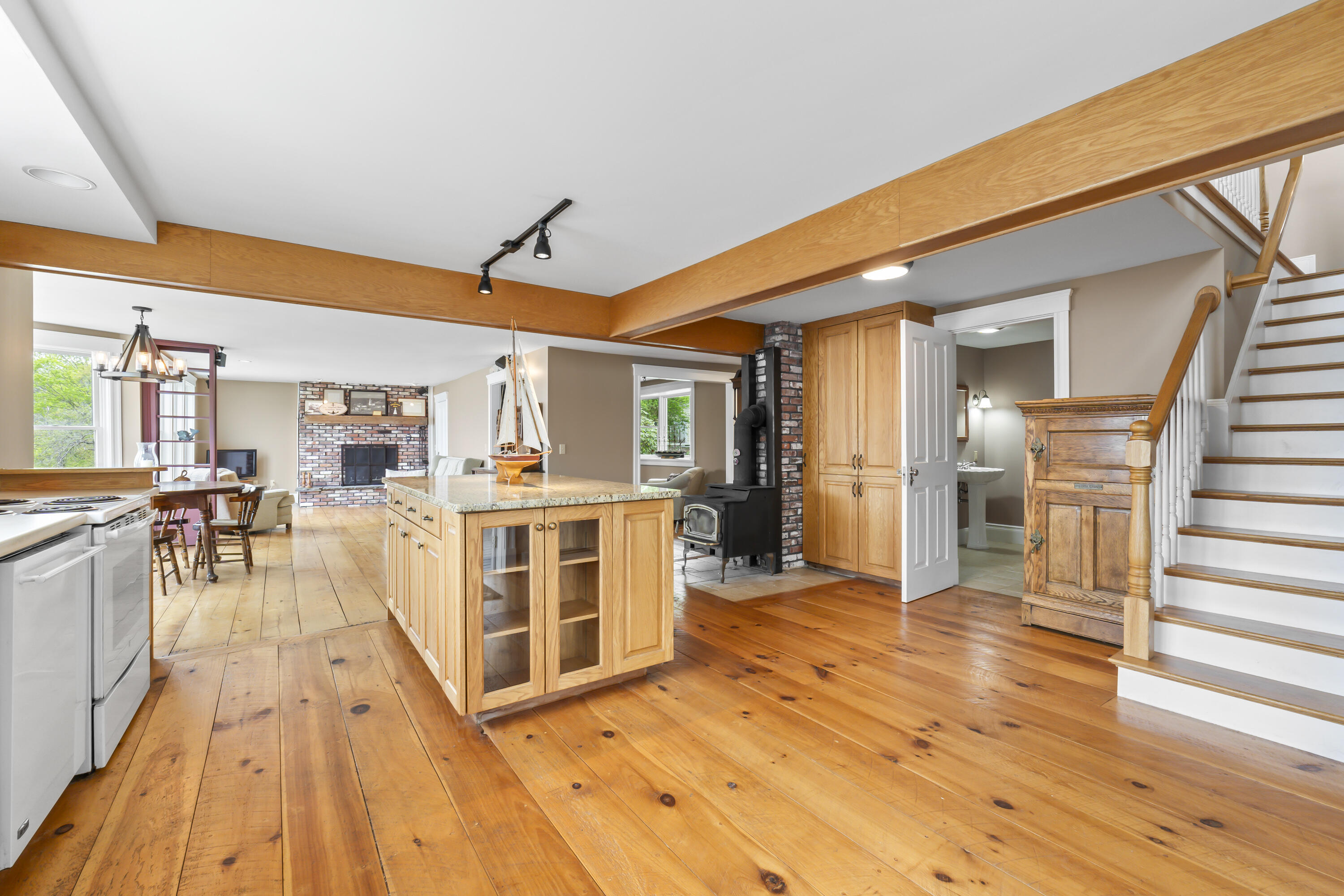 15 Church Lane, Phippsburg, ME, 04562