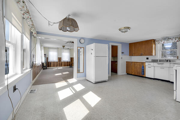 138 Flat Road, Bethel, ME, 04217