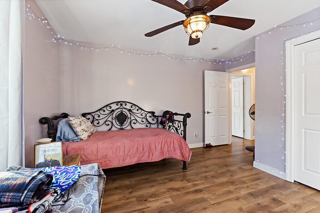 33 Belfast Augusta Road E, Searsmont, ME, 04973