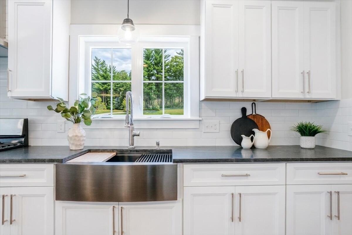 321 Pownal Road, Freeport, ME, 04032