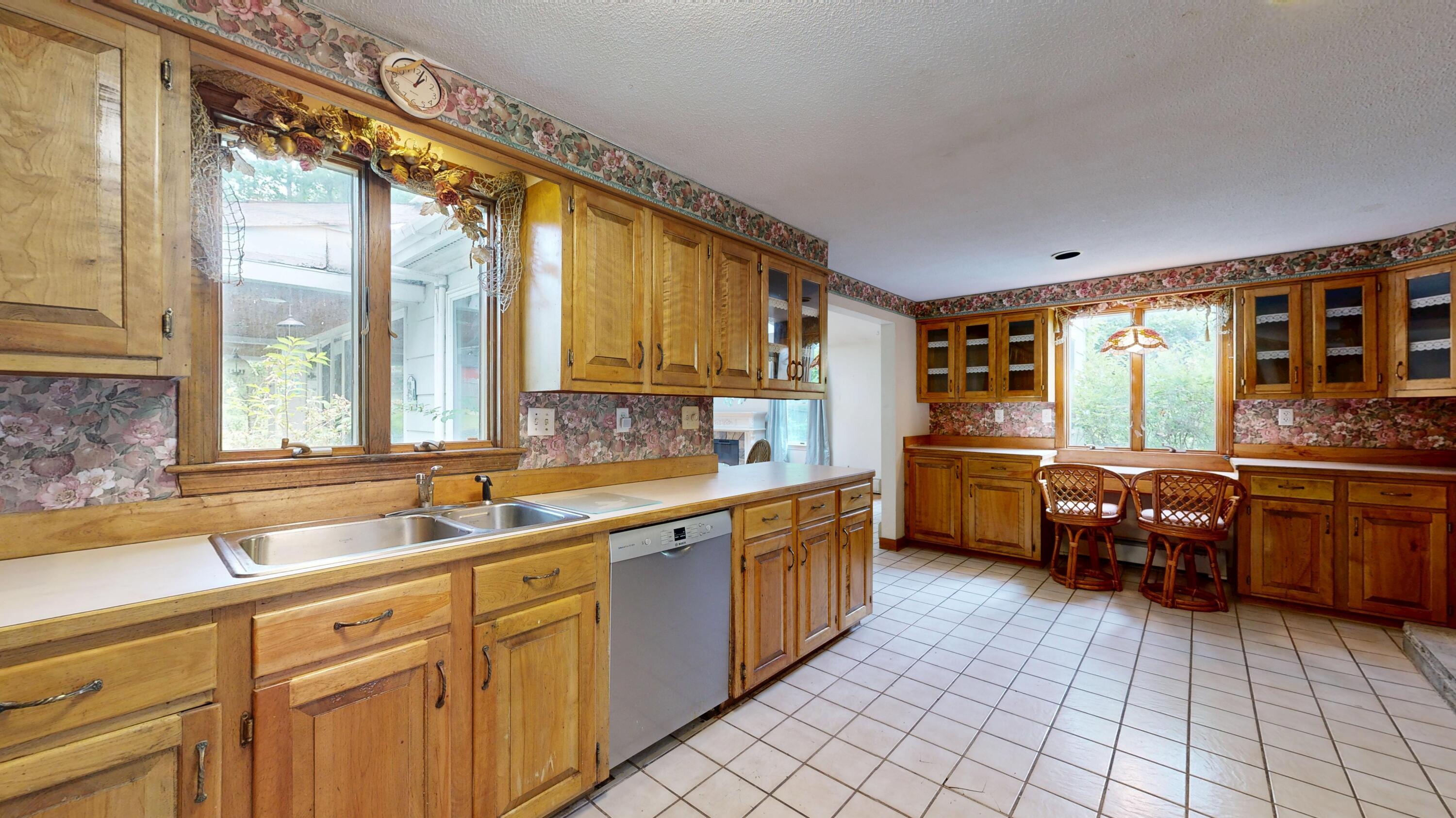 172 Sandy Hill Road, South Portland, ME 04106 Kitchen