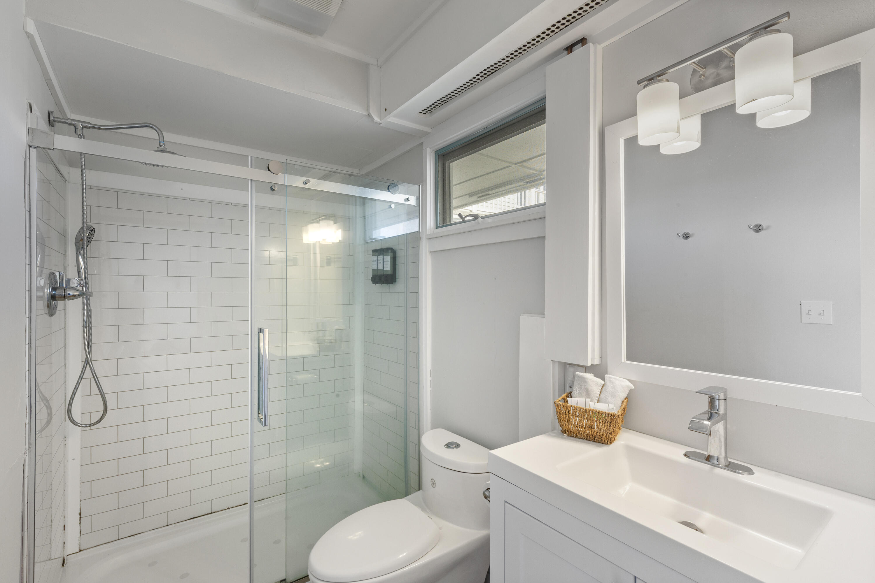 15 Main Street, Vinalhaven, ME, 04863