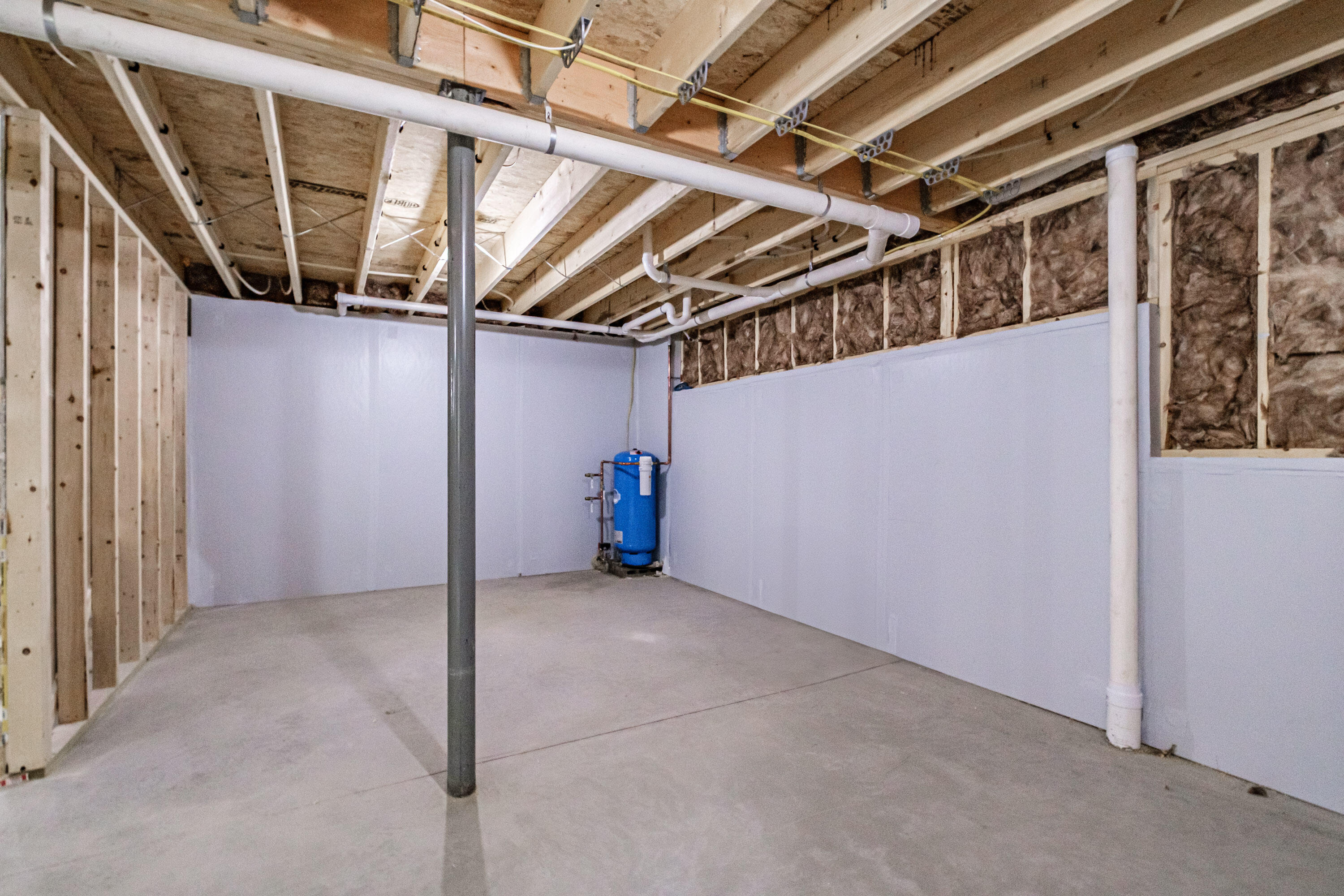 4 Lochview Drive, Lewiston, ME, 04240