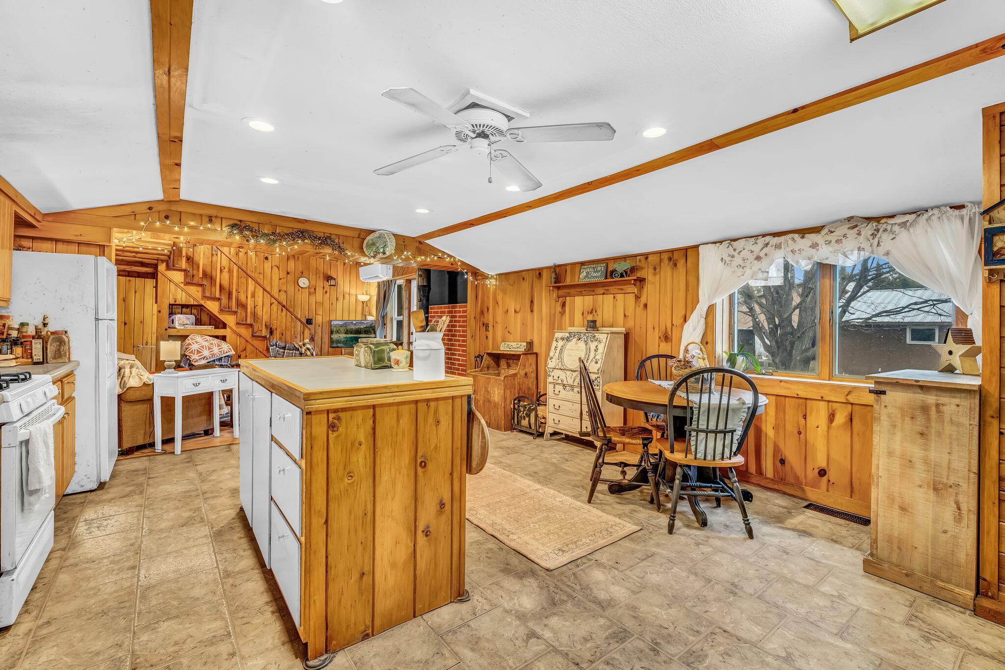 1294 Molunkus Road, Cornville, ME, 04976