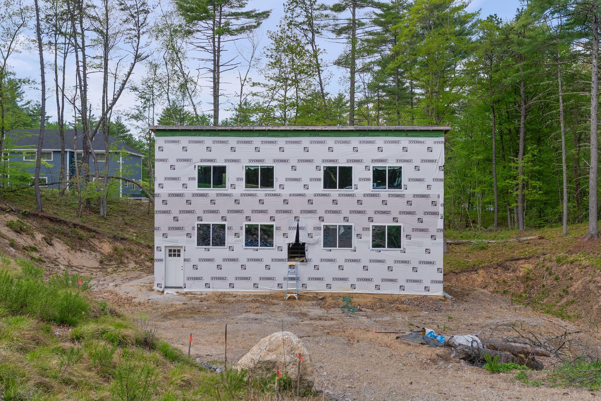 Photo of 19 Lenox Circle Waterboro ME 04061