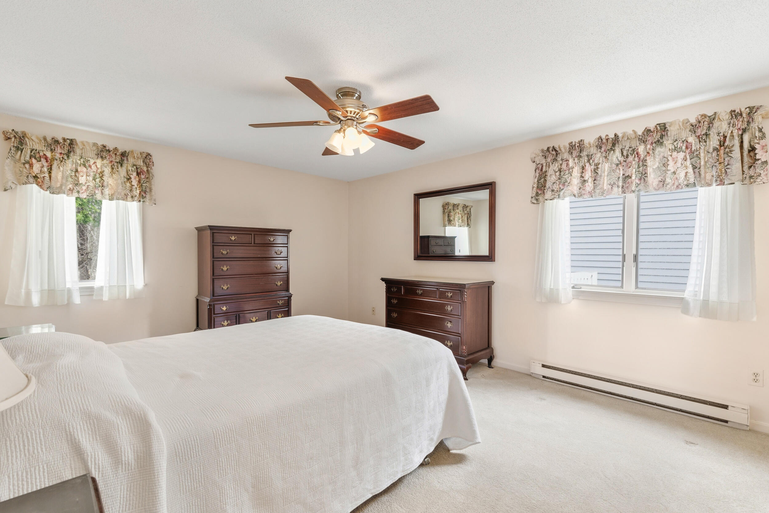 13 Colonial Way UNIT 13, Auburn, ME, 04210 13 Colonial Way UNIT 13, Auburn, ME, 04210