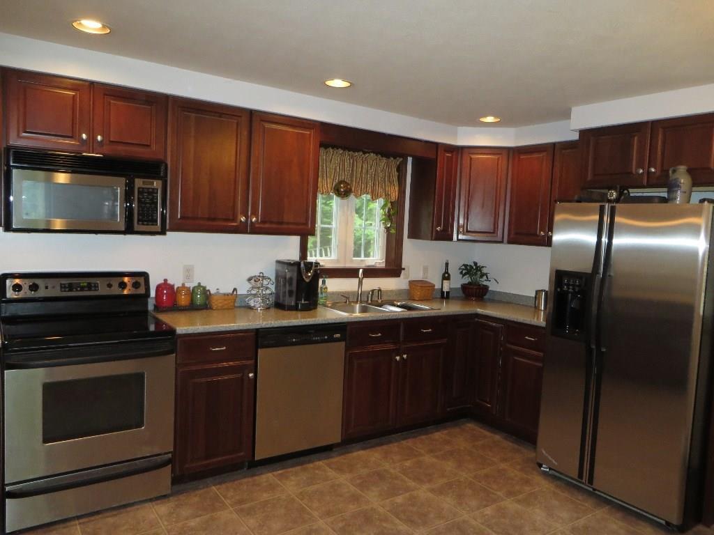 5 Beth Lane, Limerick, ME, 04048