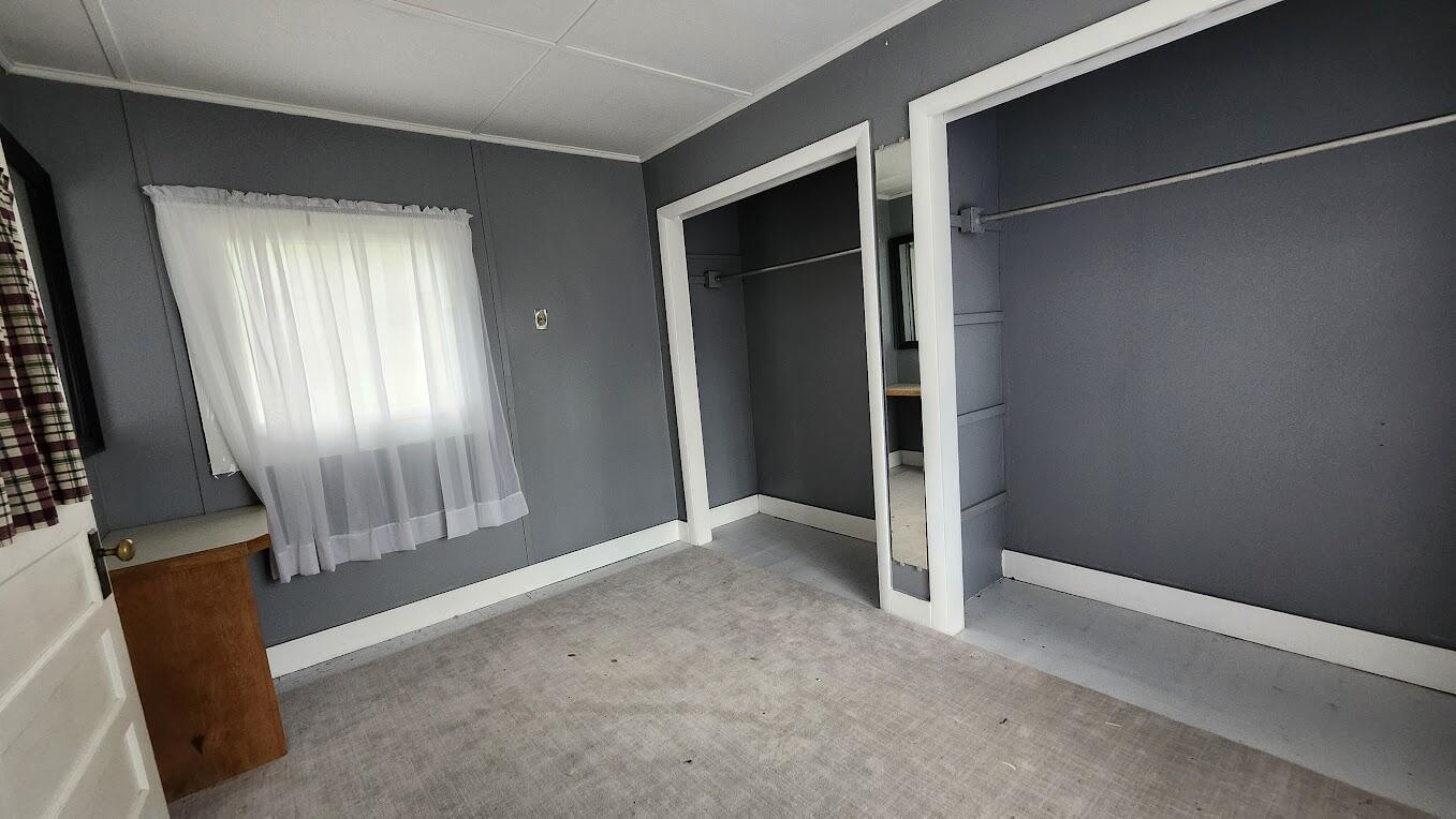 17 Bates Street, Millinocket, ME, 04462