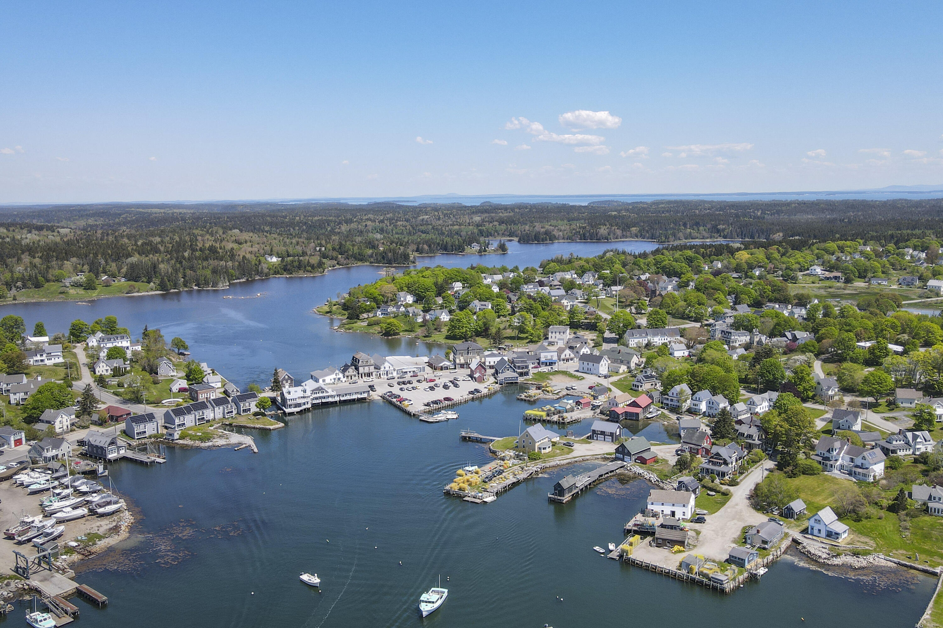 15 Main Street, Vinalhaven, ME, 04863
