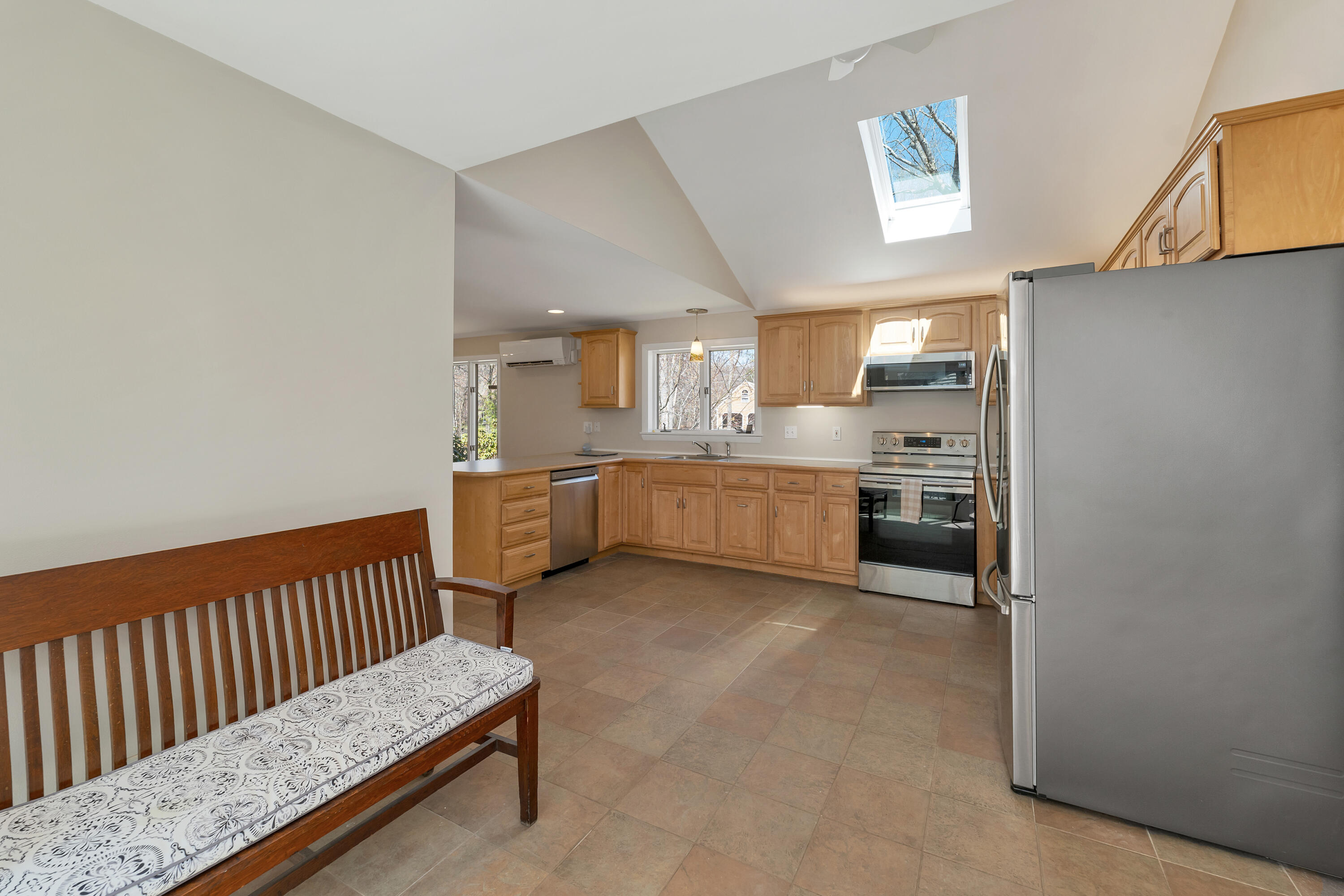 50 James Farm Road, Lee, NH, 03861