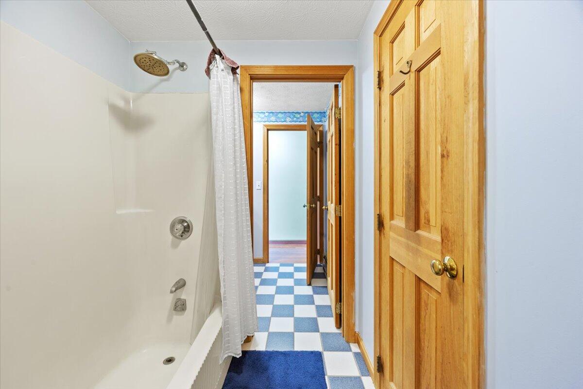 545 Foss Road, Limerick, ME, 04048