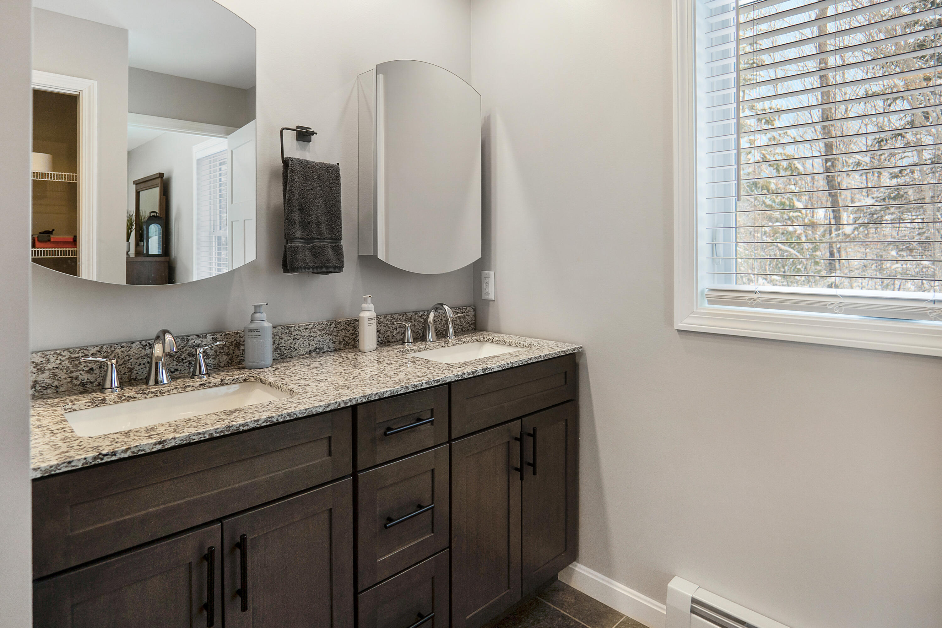 67 Stacey Lane, Kenduskeag, ME, 04450