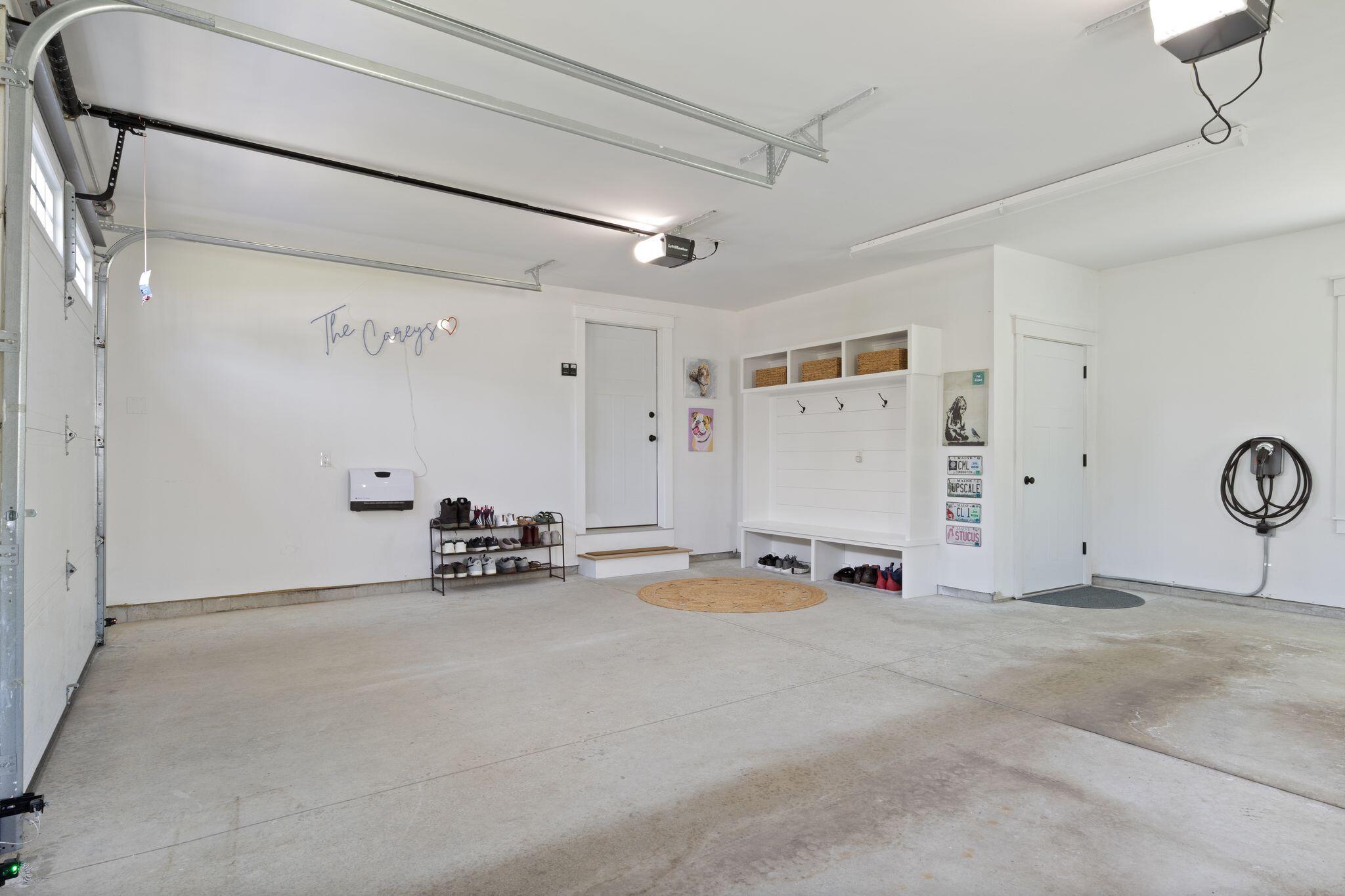 Attached 2 Car Garage
