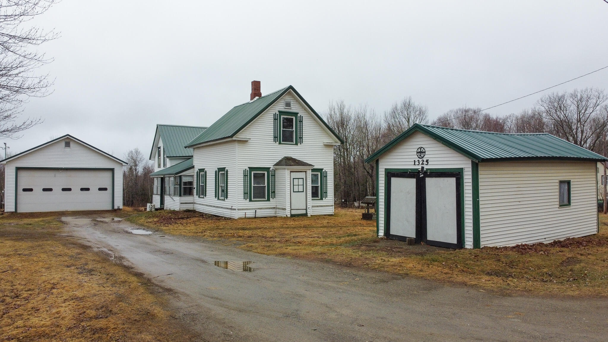 77 Connecticut Avenue, Millinocket, ME, 04462