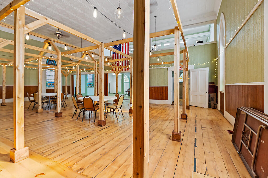 83 Main Street, Phillips, ME, 04966