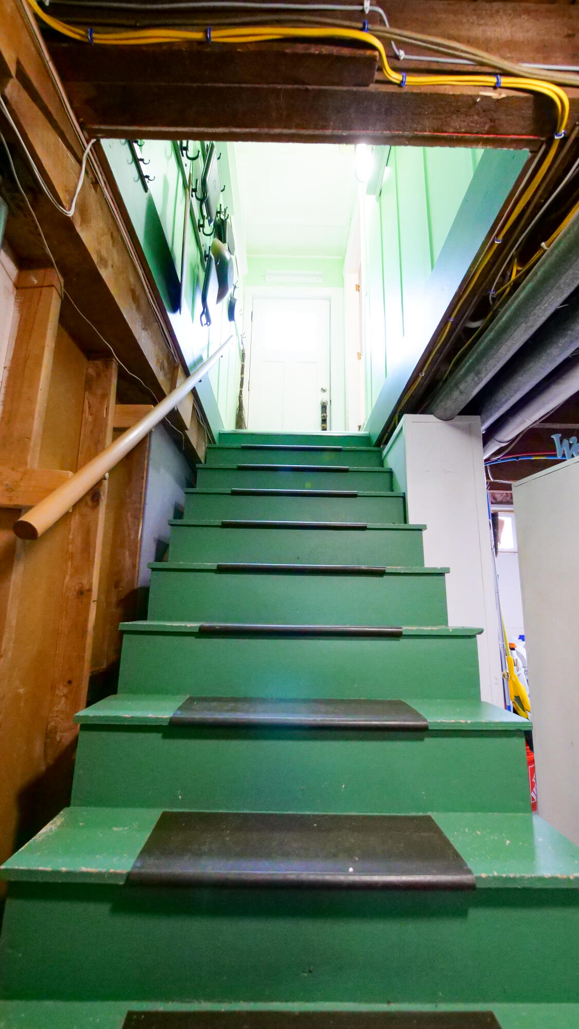 16 Gardner Road, Orono, ME, 04473