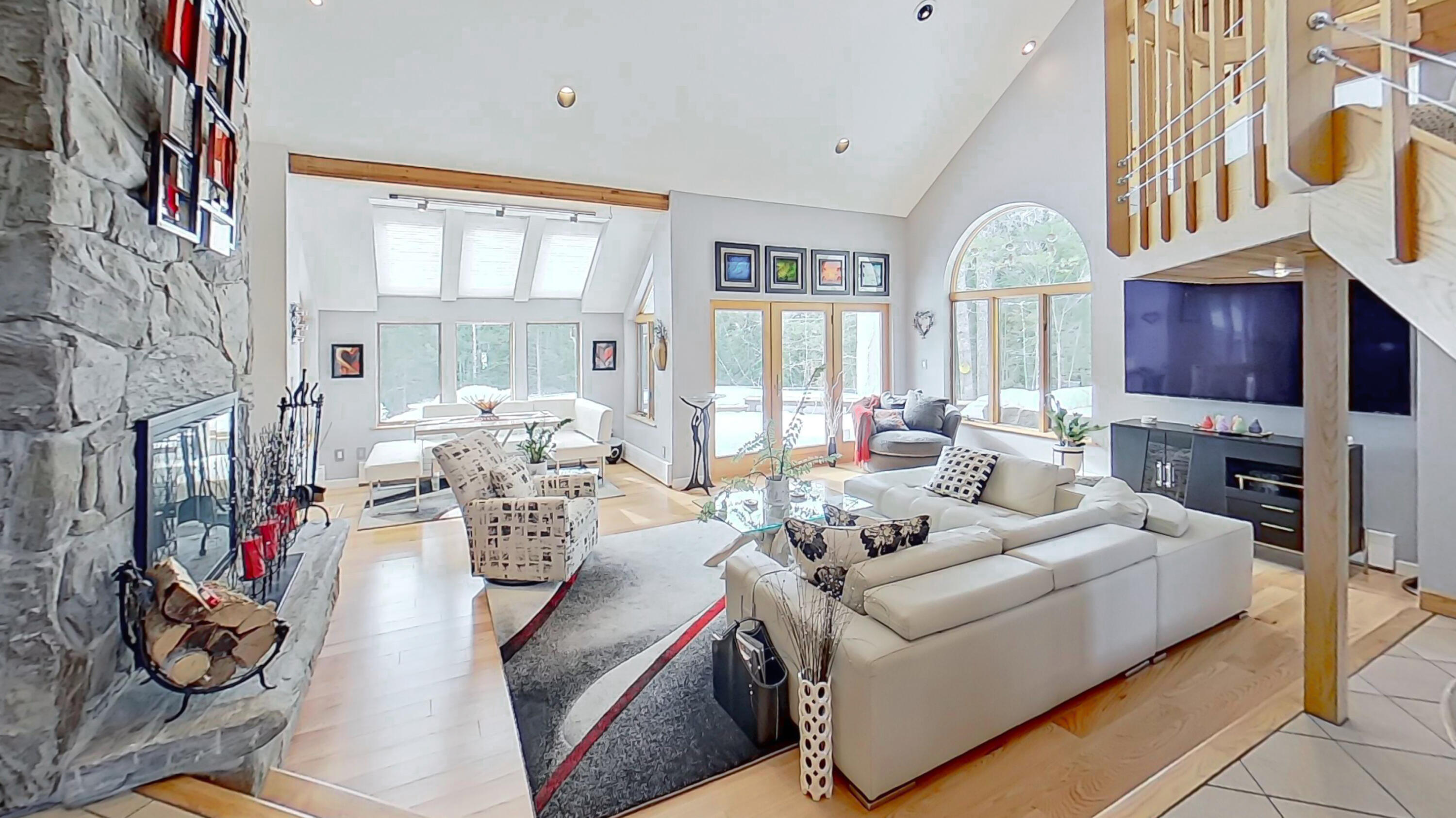 291 Molyneaux Road, Camden, ME, 04843