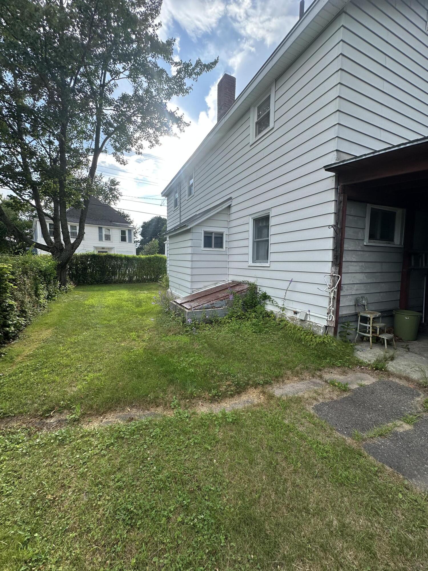 47 York Street, Millinocket, ME, 04462