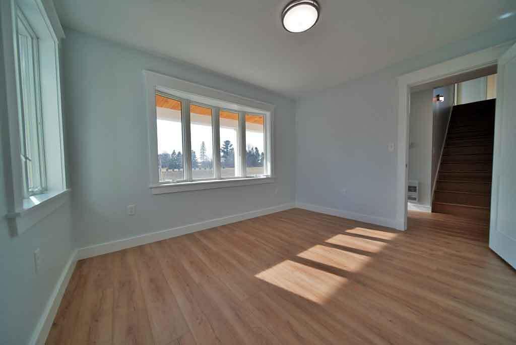 15 Lilac Lane, Houlton, ME, 04730