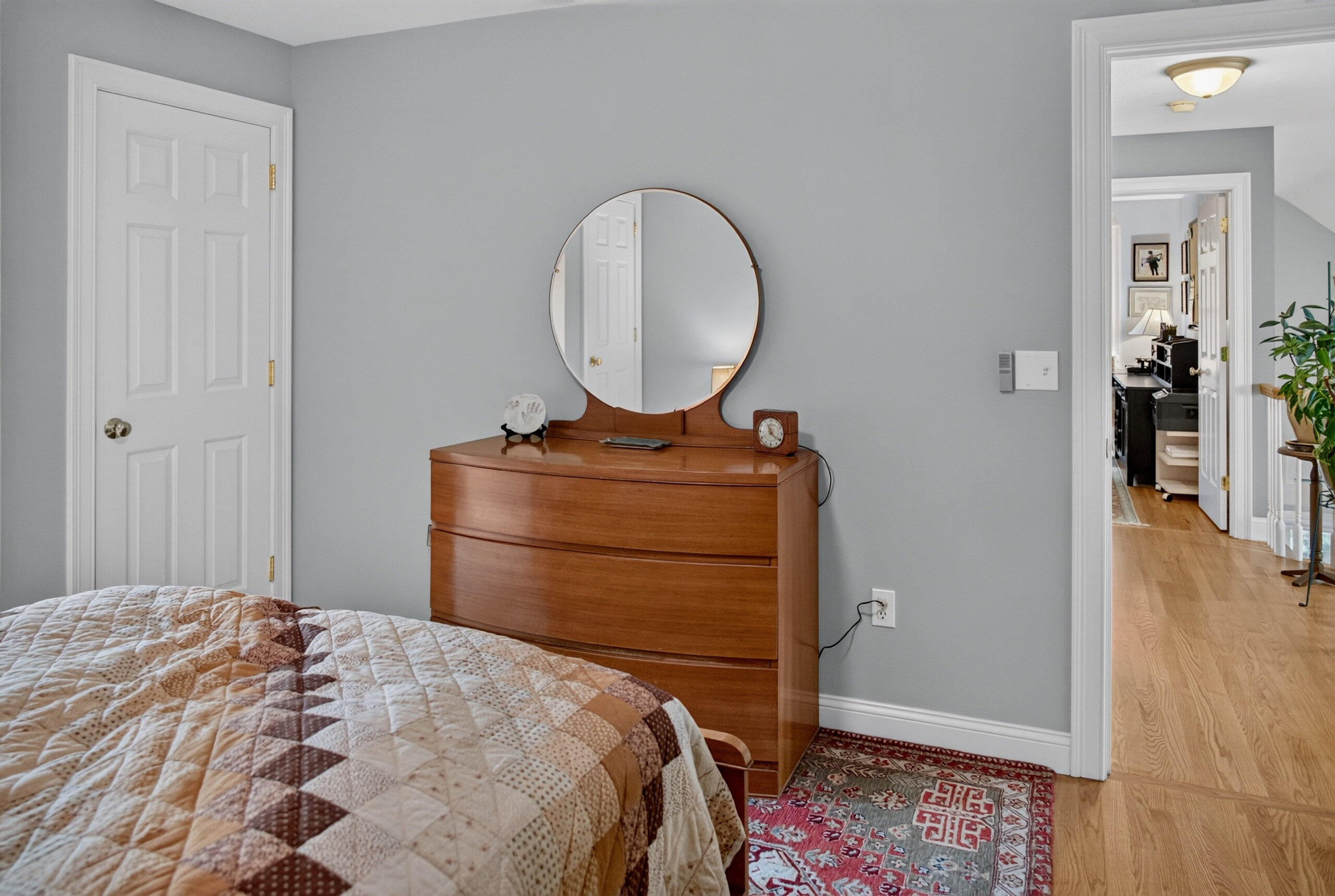 Upstairs Bedroom 2