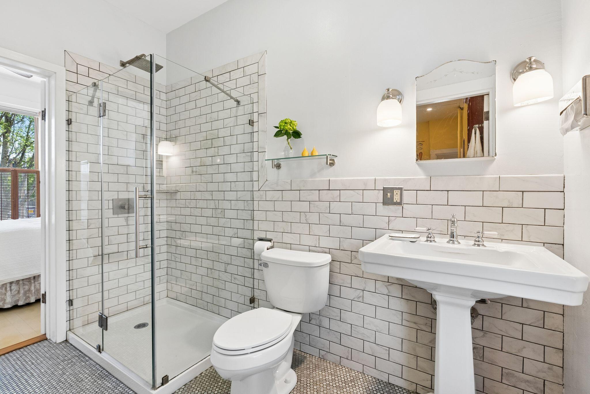 126 Park Street, #6, Portland, ME 04101 Full Bath