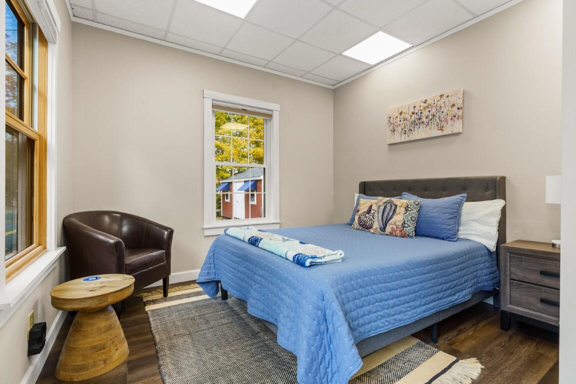 43 Oak Street, Boothbay Harbor, ME, 04538