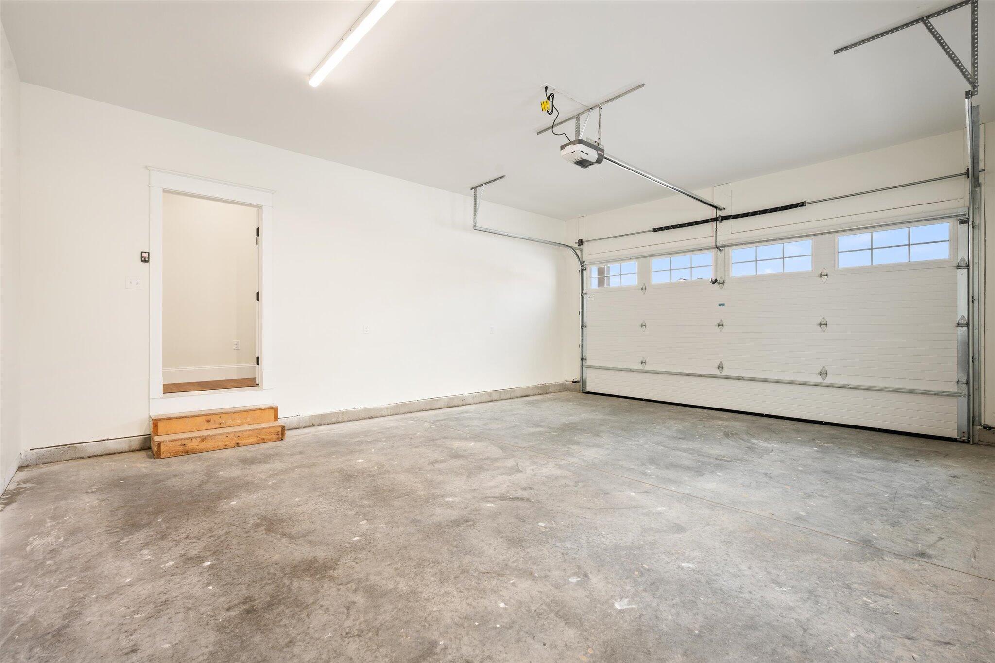 7 Donegal Drive, Veazie, ME, 04401