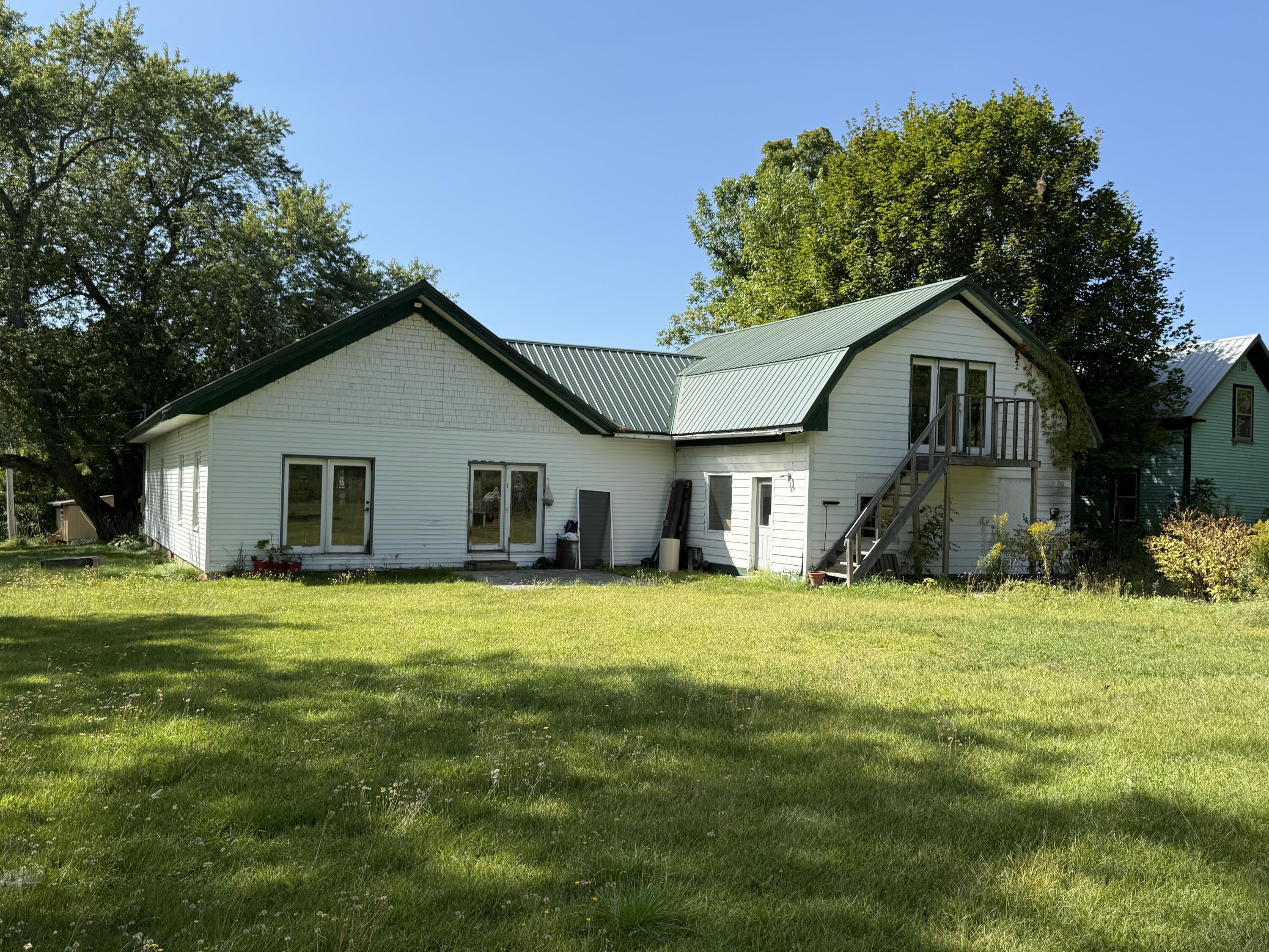 72 Main Street, Medway, ME, 04460