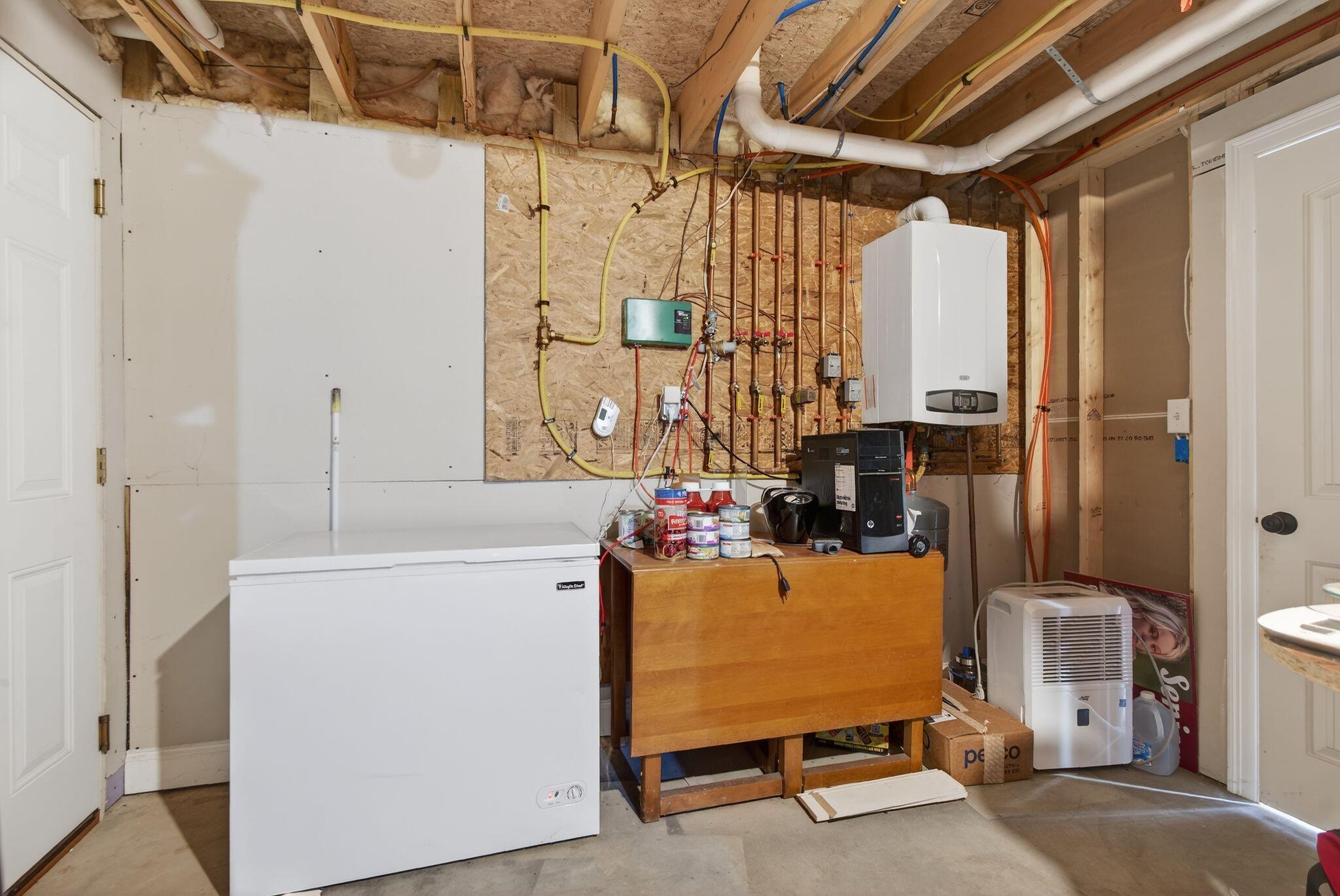 16 Norway Road, Gorham, ME, 04038