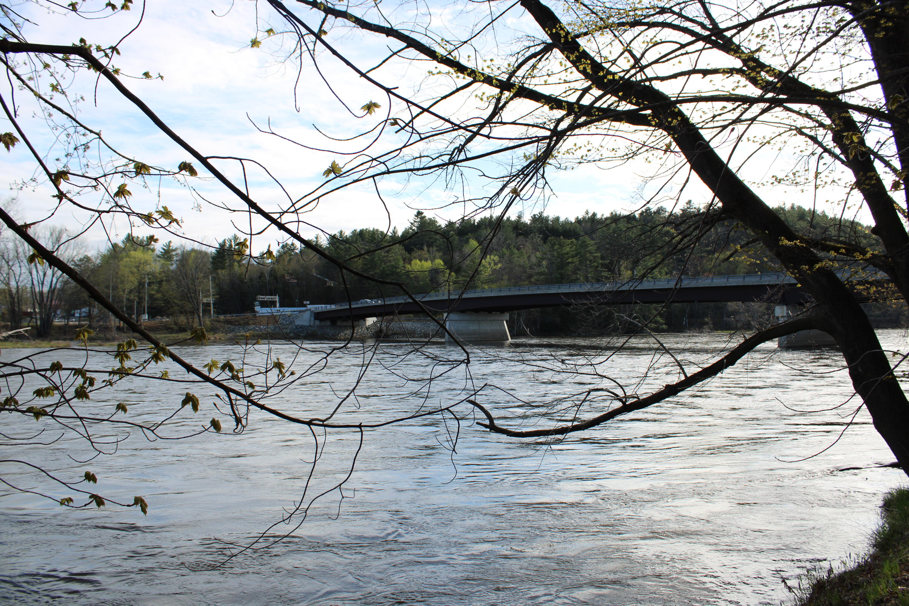 856 River Road, Mexico, ME, 04257