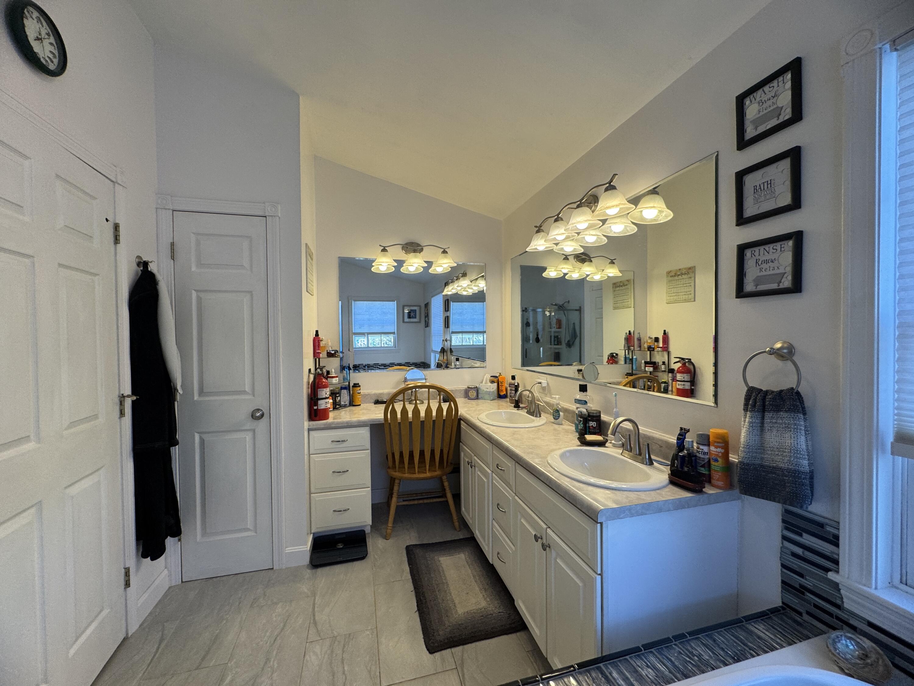 387 Exeter Road, Corinth, ME, 04427