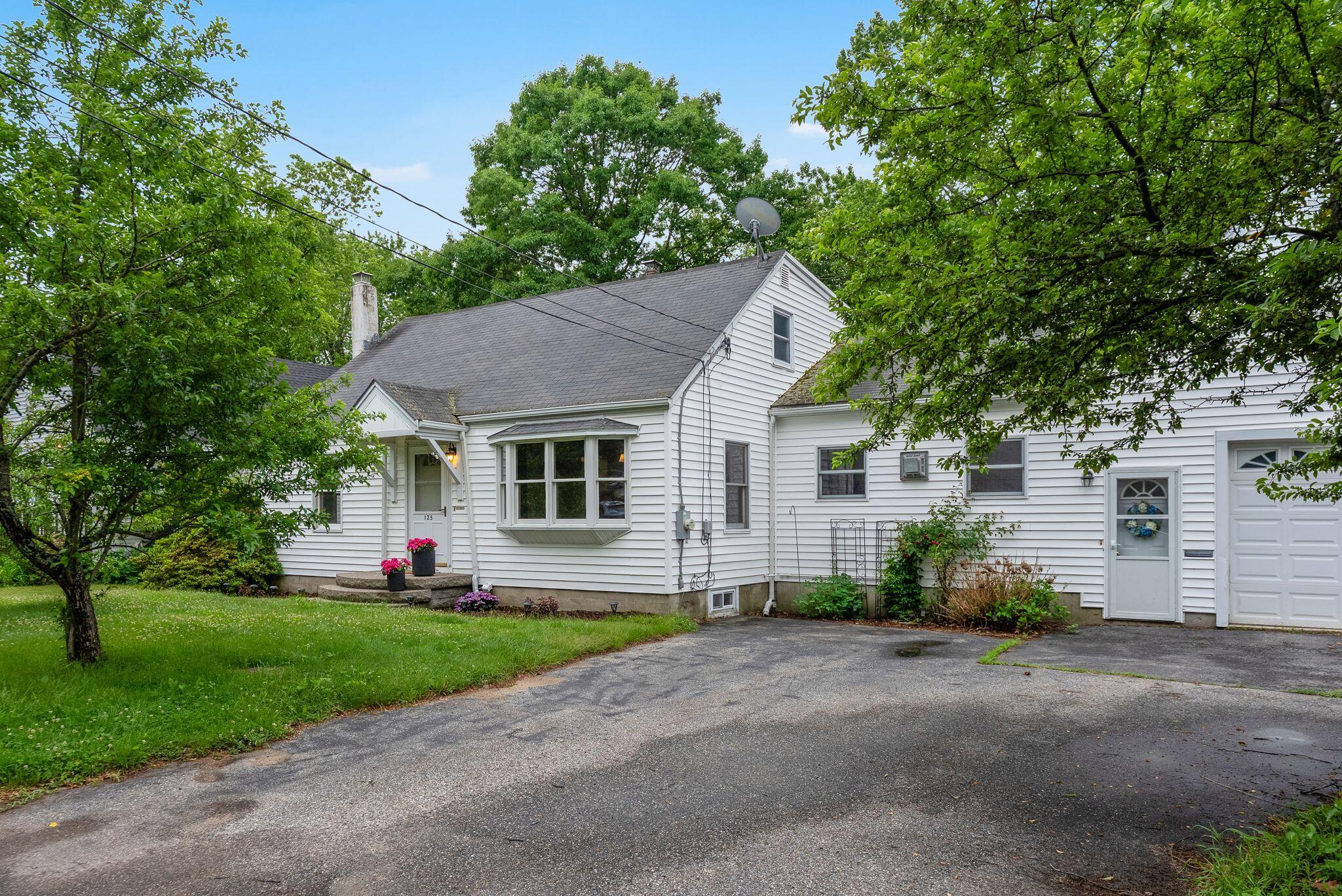 Photo of 125 Boothby Avenue South Portland ME 04106