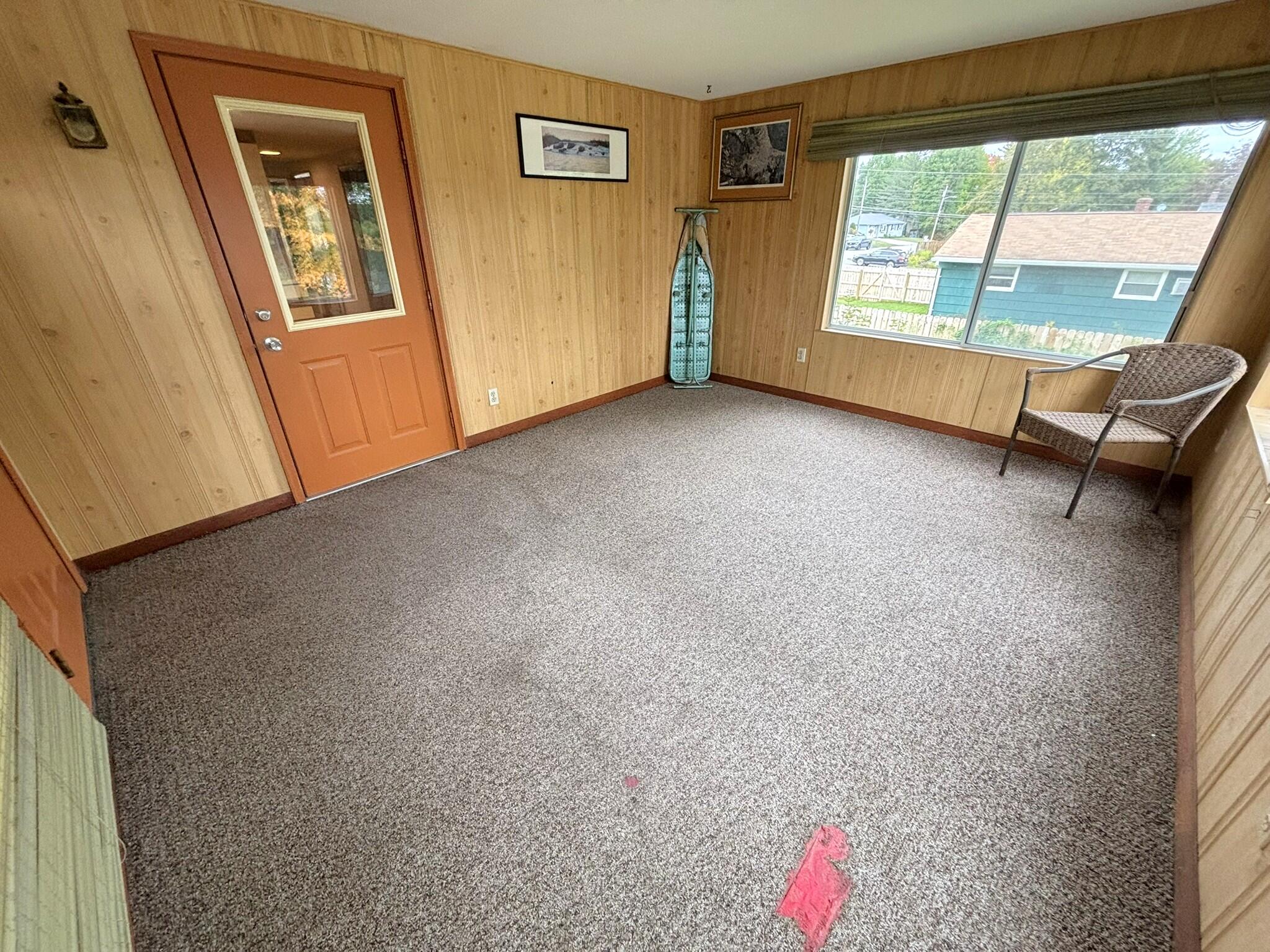 1st Unit Sunroom