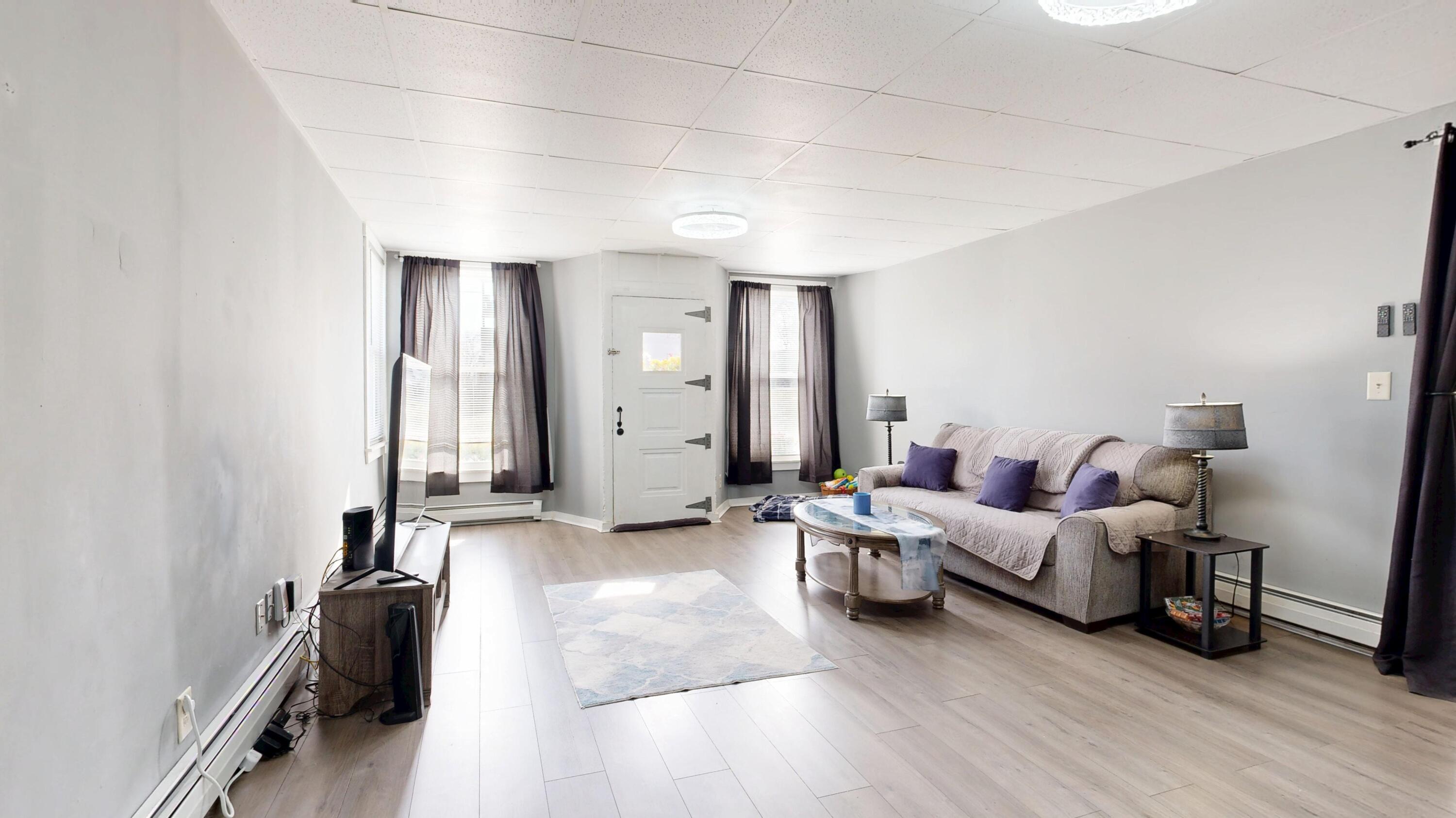 26 Holland Street, Lewiston, ME, 04240