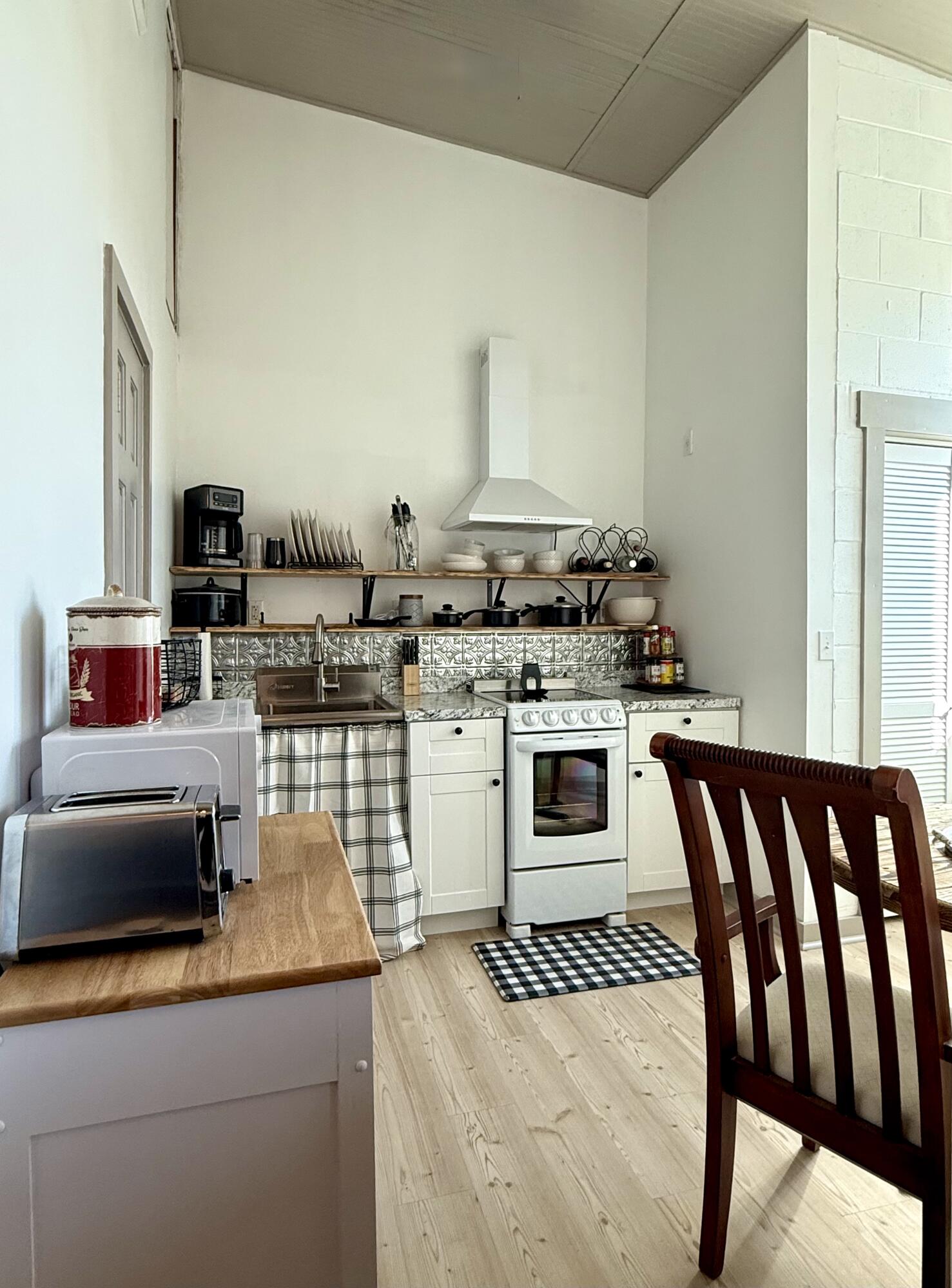 339 Main Street, Calais, ME, 04619