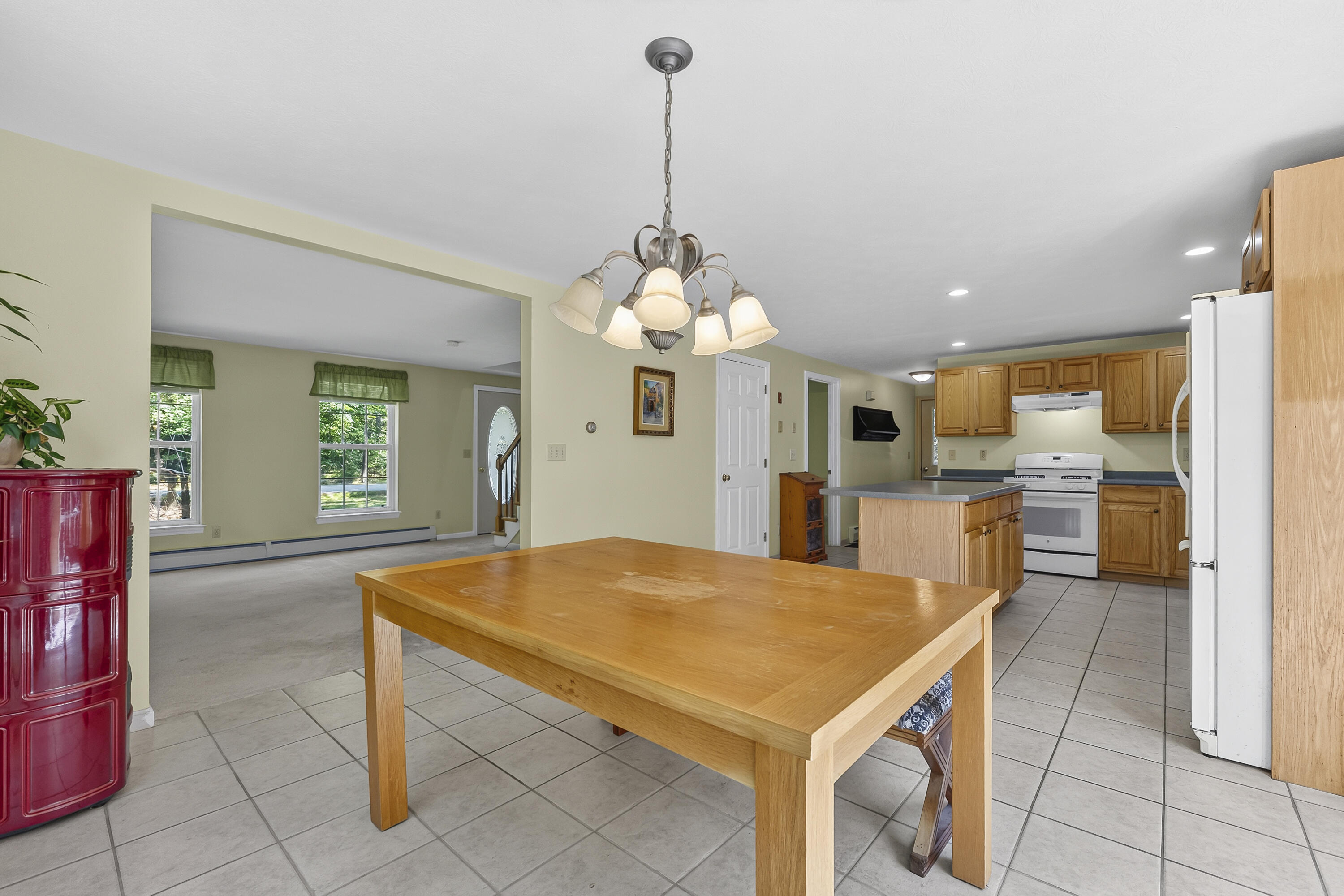 152 Sand Pond Rd, Sanford