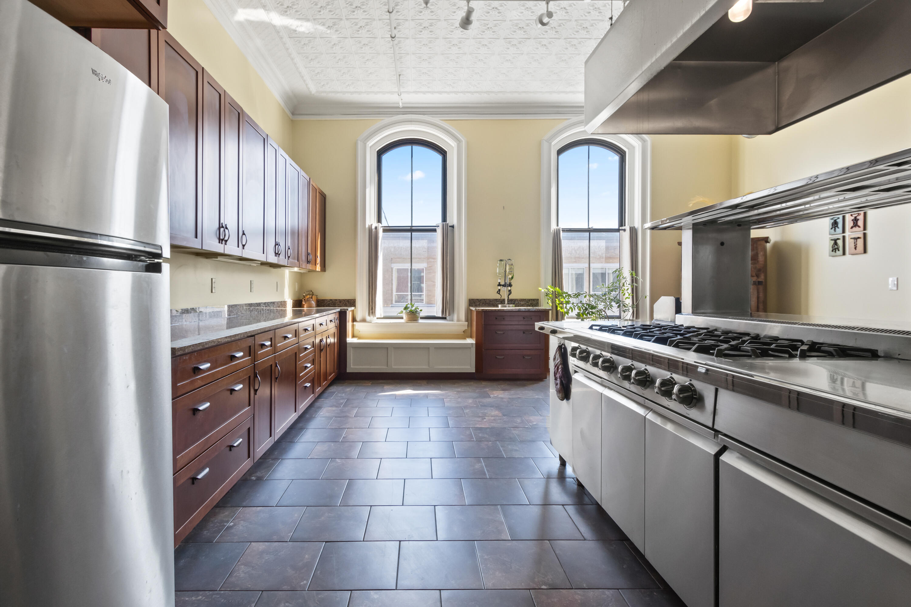 49 Lisbon Street UNIT 2, Lewiston, ME, 04240