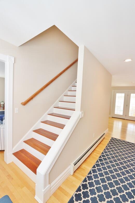 74 Town Farm Road, Hampden, ME, 04444