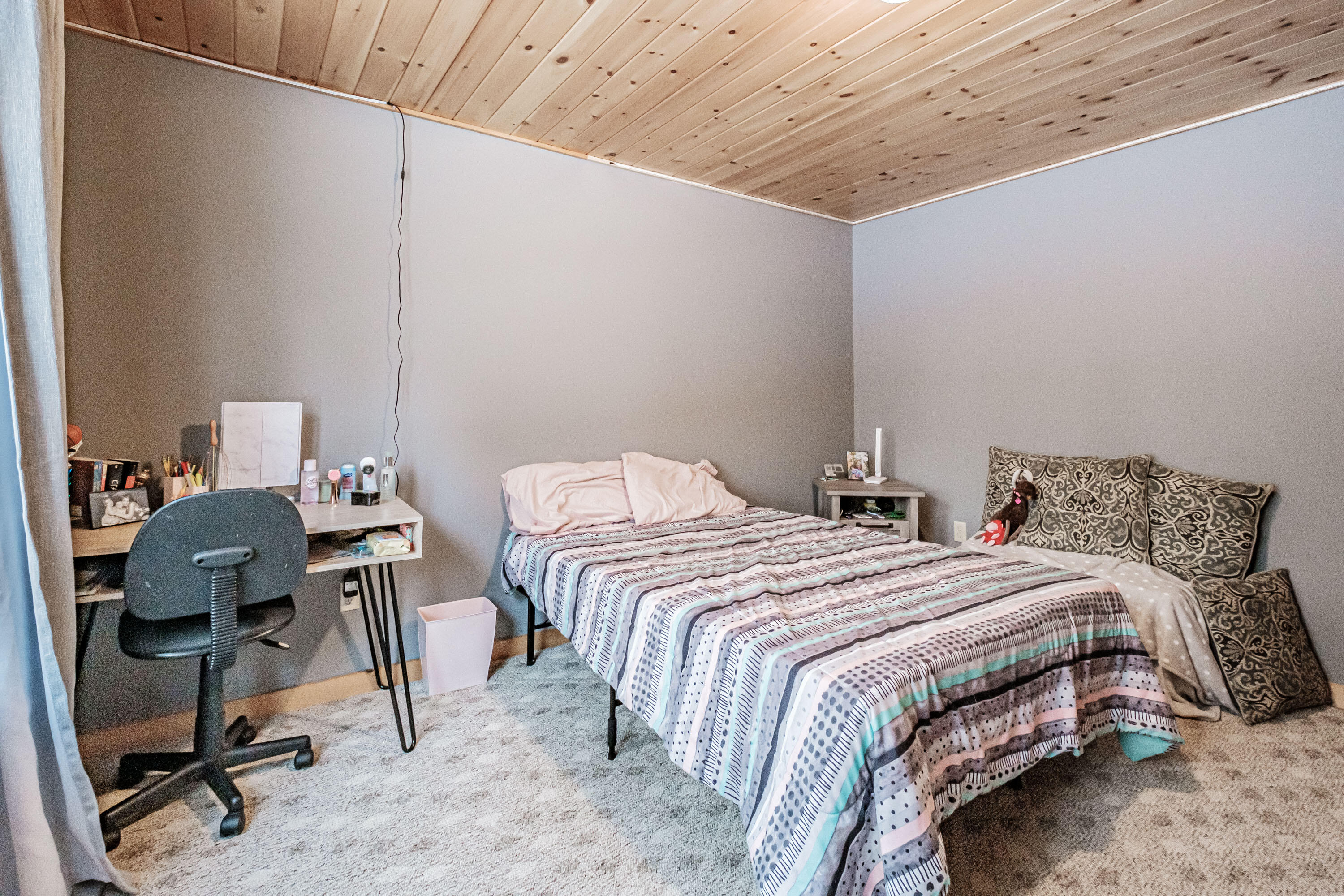 869 E Bethel Road, Bethel, ME, 04217
